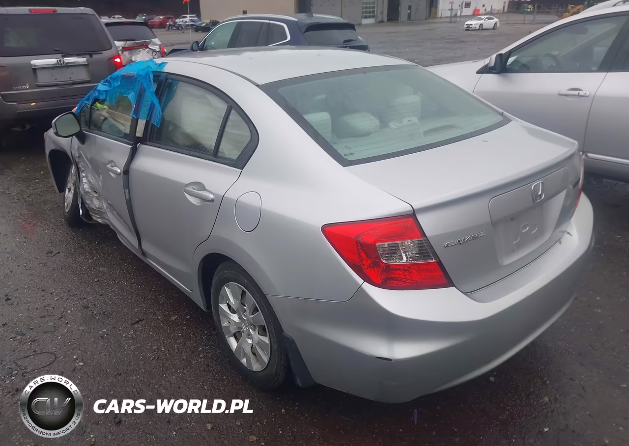 2012 Honda Civic Sdn Lx VIN:2HGFB2F5XCH583679 - 3