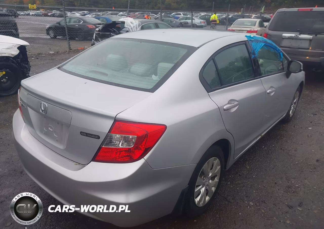 2012 Honda Civic Sdn Lx VIN:2HGFB2F5XCH583679 - 4