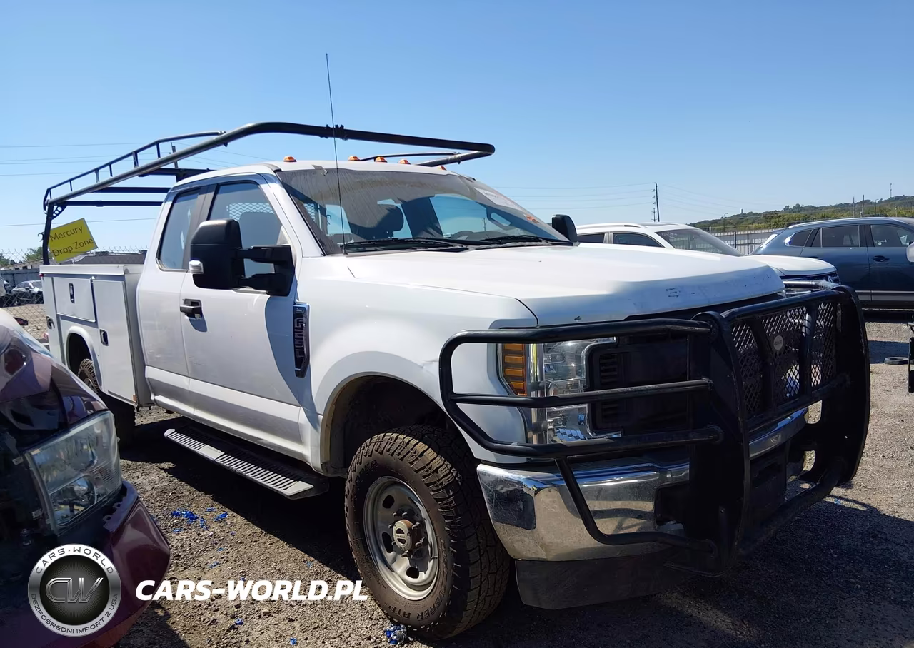 2018 Ford F-250 Xl VIN:1FT7X2B62JEB41826 - 13
