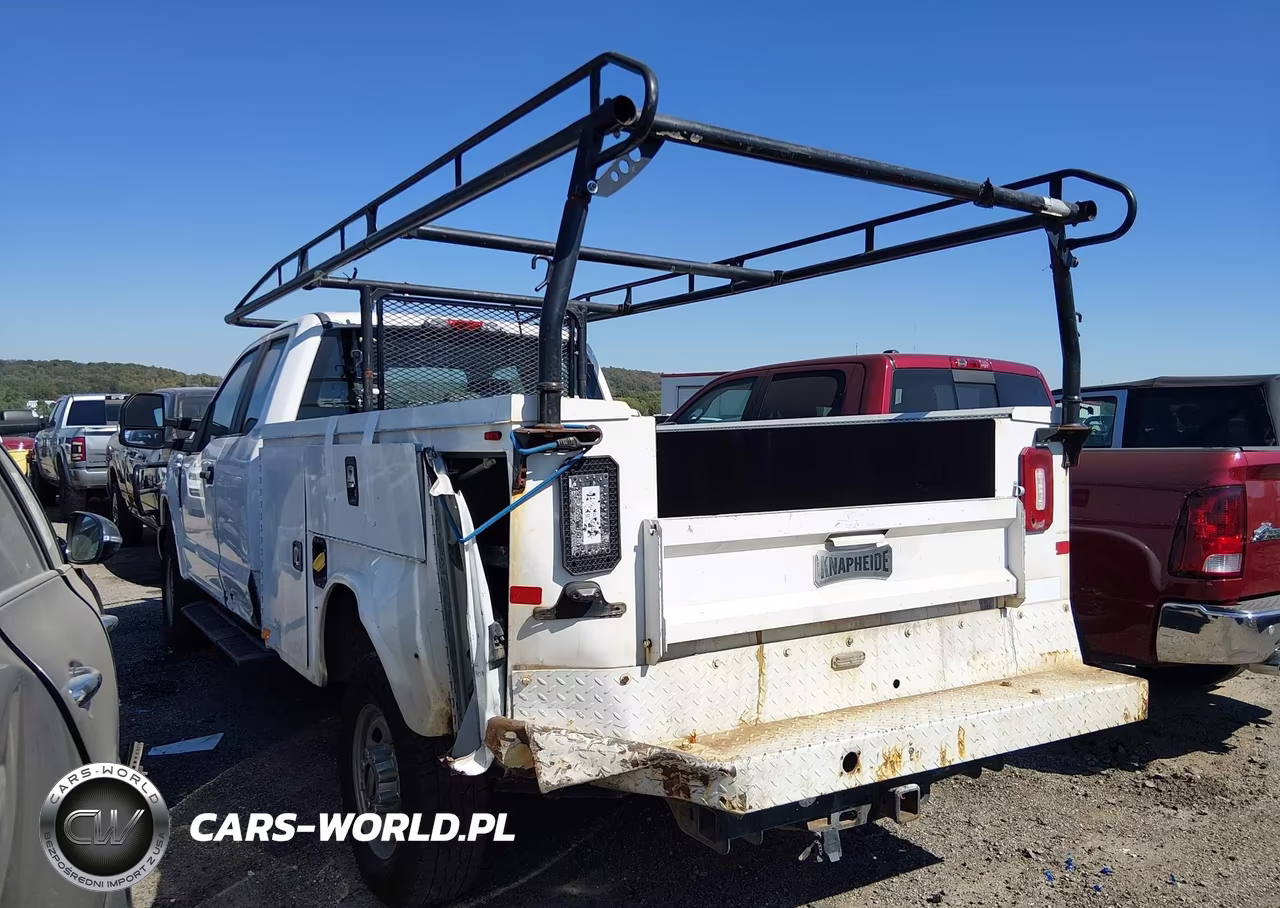 2018 Ford F-250 Xl VIN:1FT7X2B62JEB41826 - 3