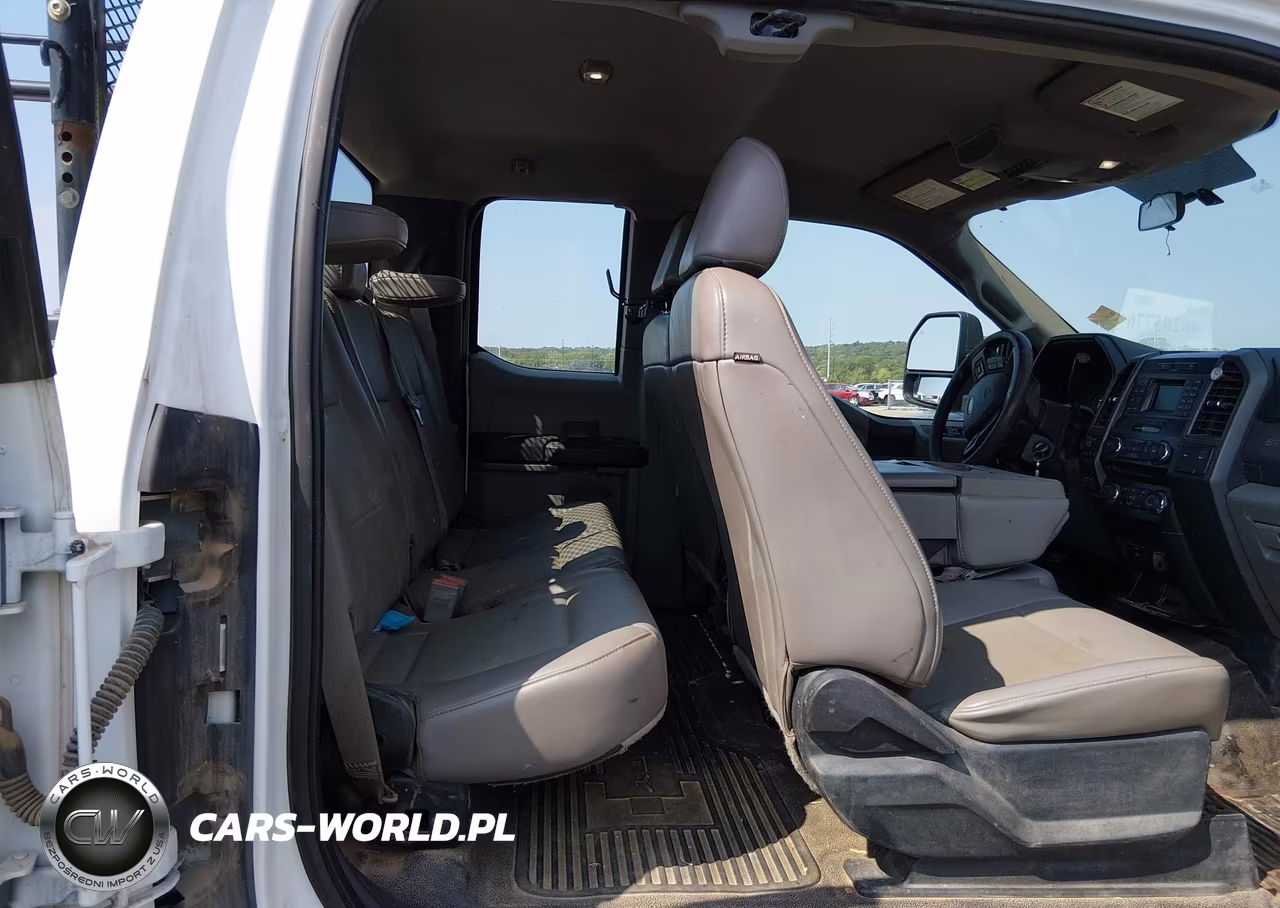 2018 Ford F-250 Xl VIN:1FT7X2B62JEB41826 - 8