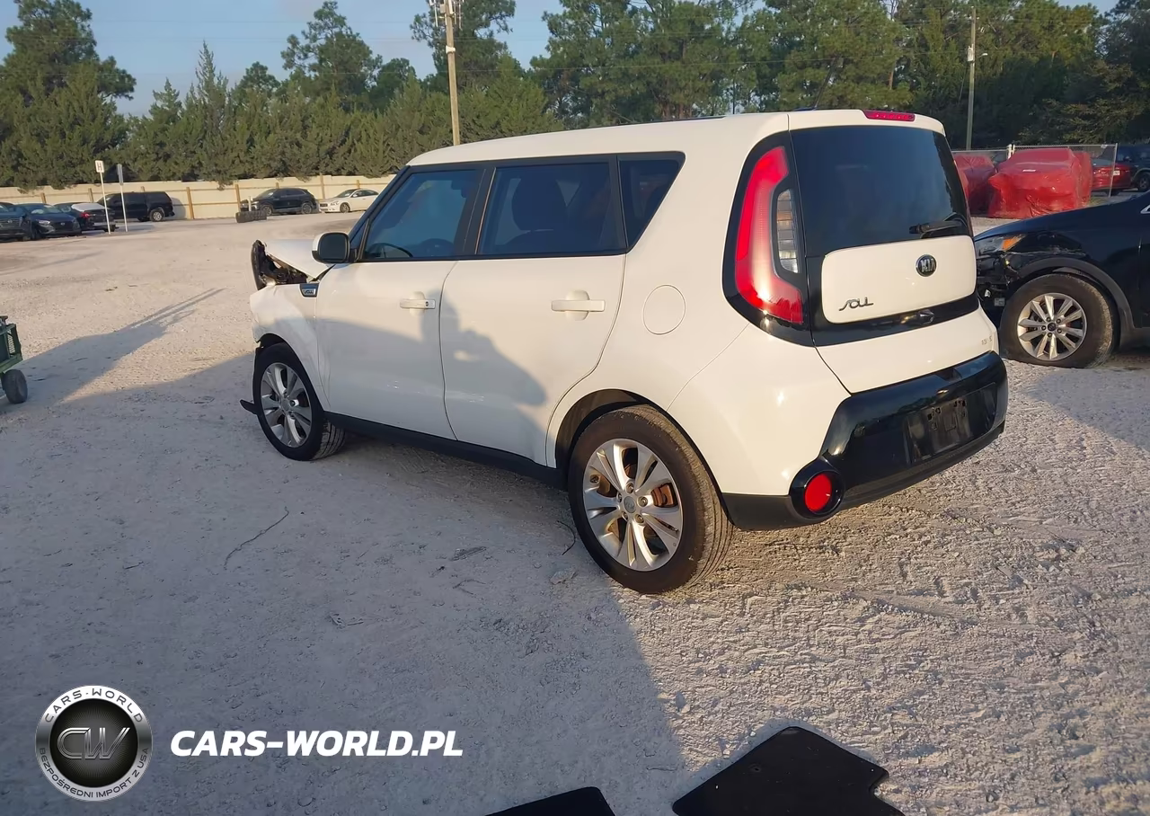 2016 Kia Soul + VIN:KNDJP3A52G7329117 - 3