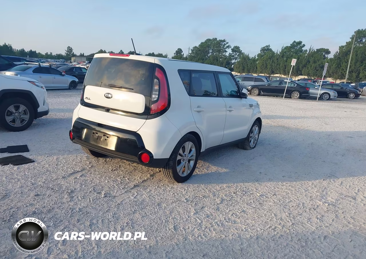 2016 Kia Soul + VIN:KNDJP3A52G7329117 - 4