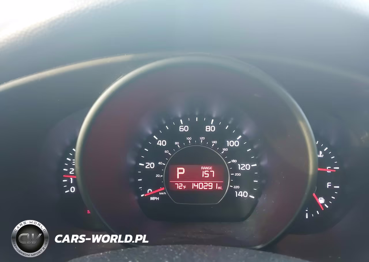 2016 Kia Soul + VIN:KNDJP3A52G7329117 - 7