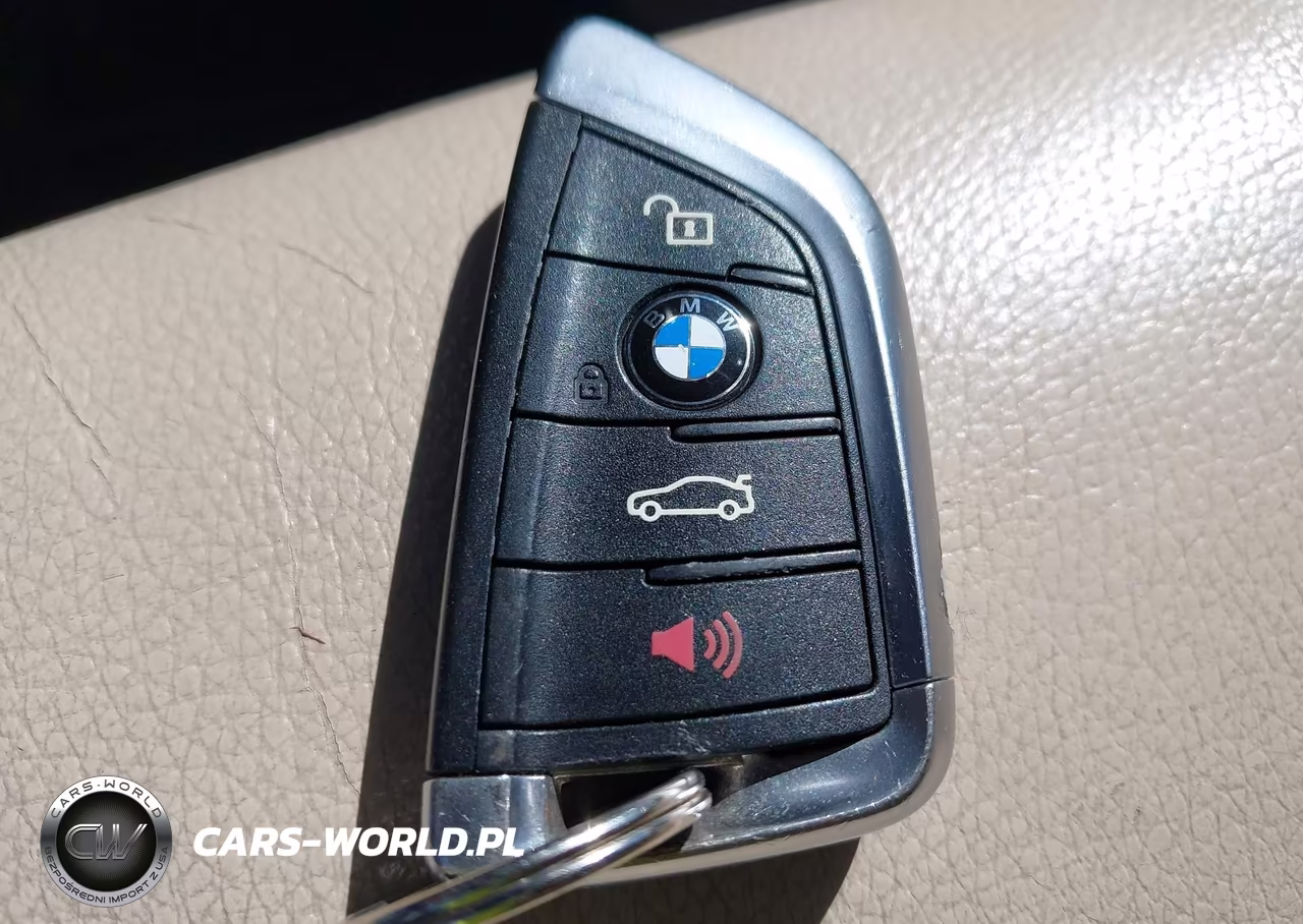 2015 BMW X5 xDrive35D VIN:5UXKS4C54F0N11512 - 11