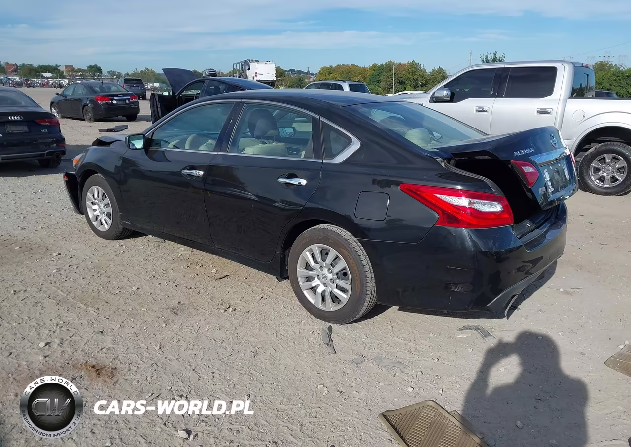 2017 Nissan Altima 2.5 S VIN:1N4AL3AP6HN355431 - 3