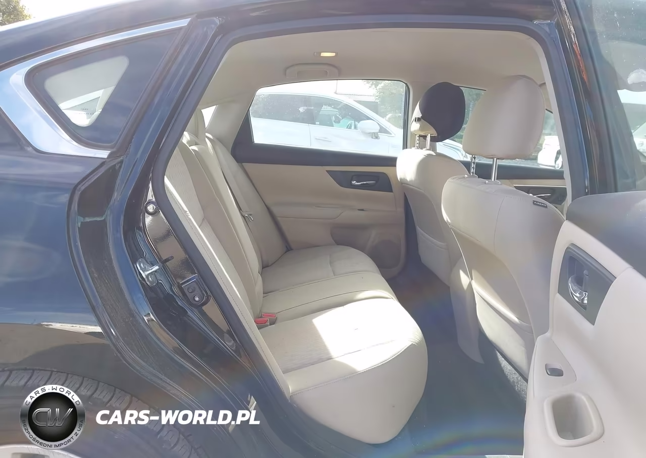 2017 Nissan Altima 2.5 S VIN:1N4AL3AP6HN355431 - 8