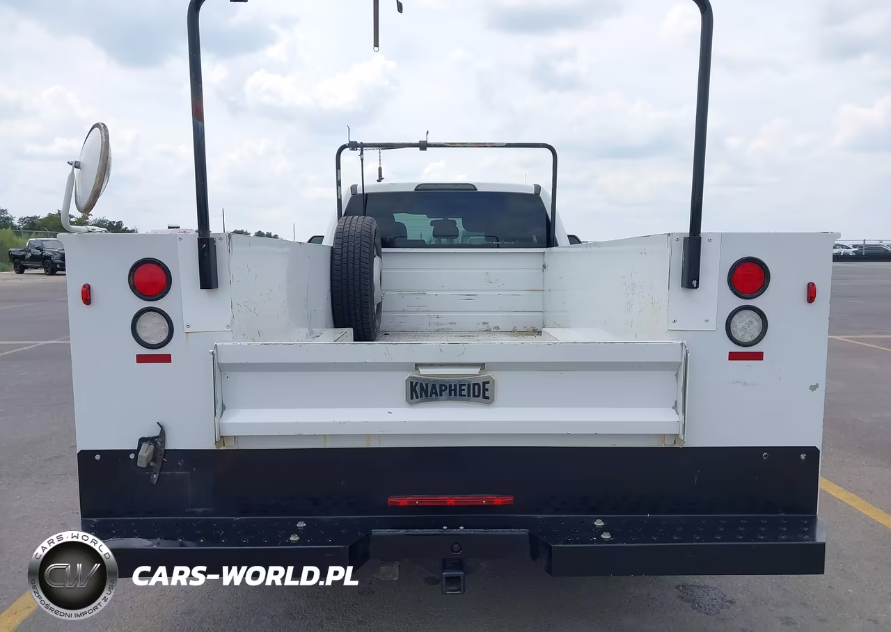 2019 Ford F-350 Chasis Xl VIN:1FD8X3G66KEC15927 - 16