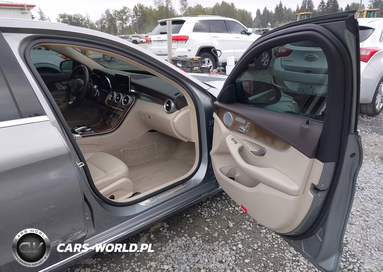 2015 Mercedes-Benz C 300 4Matic VIN:55SWF4KB2FU020029 - 5