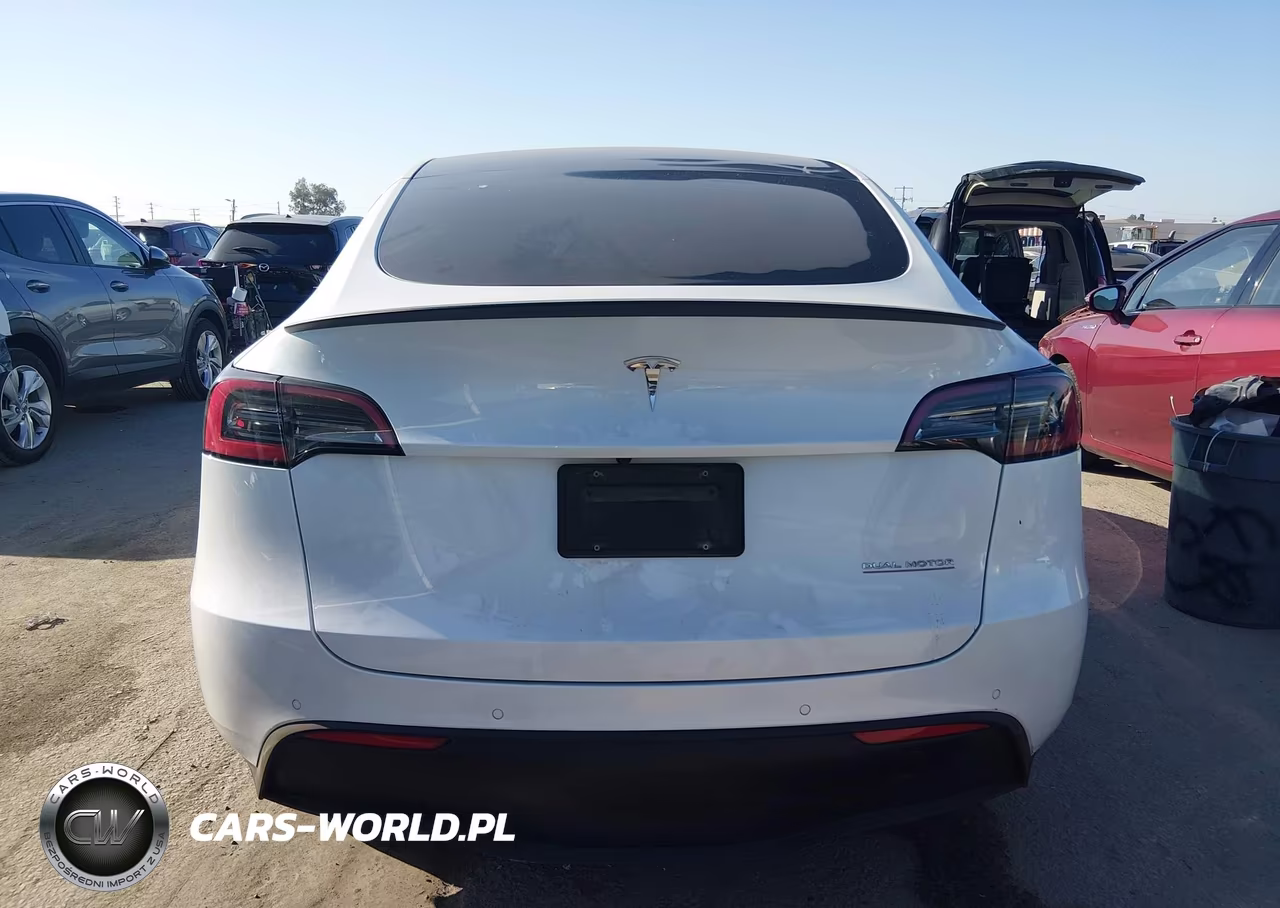 2022 Tesla Model Y Performance Dual Motor All-Wheel Drive VIN:7SAYGDEF4NF538456 - 15