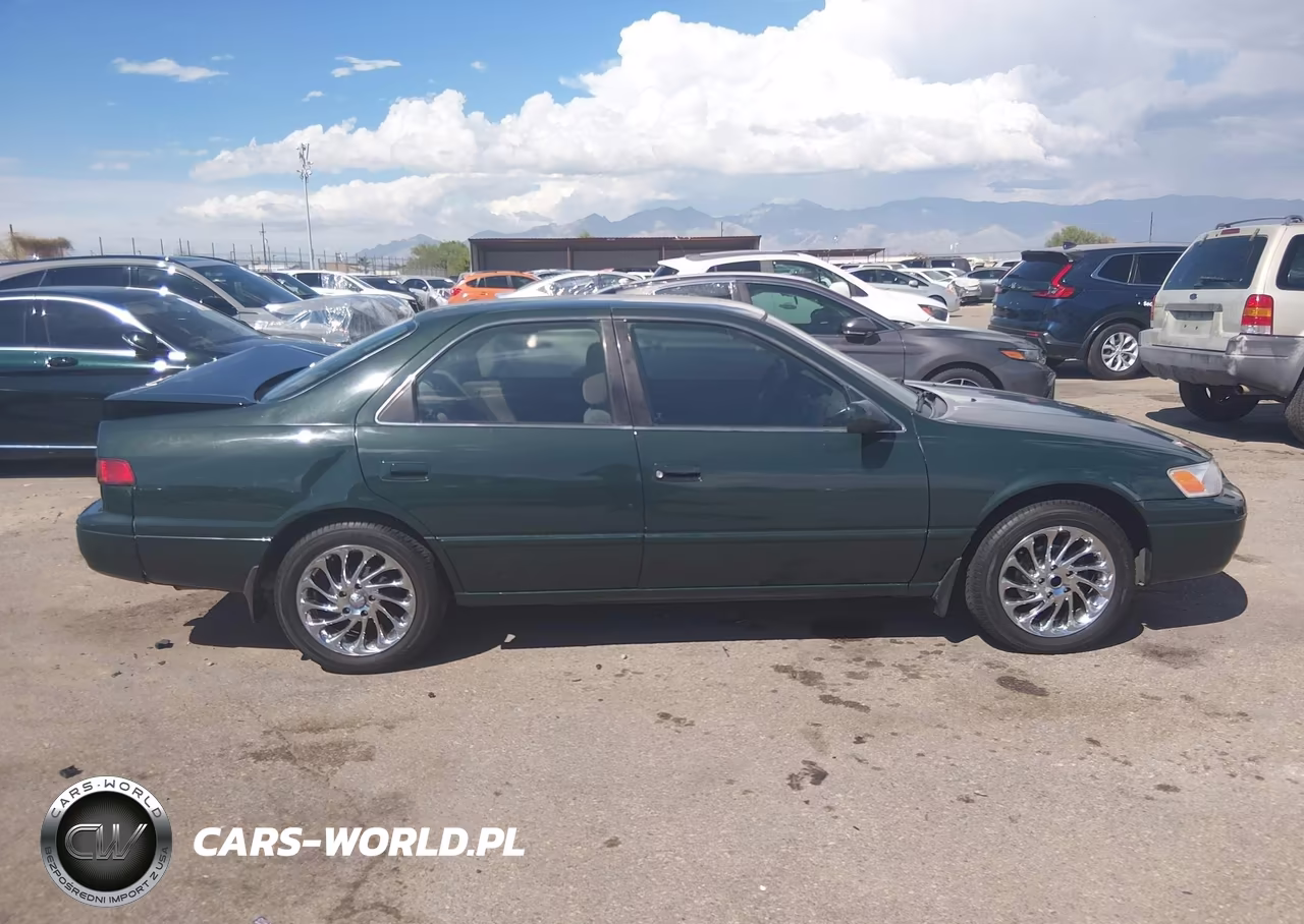 1999 Toyota Camry Le VIN:4T1BG22K7XU912976 - 13