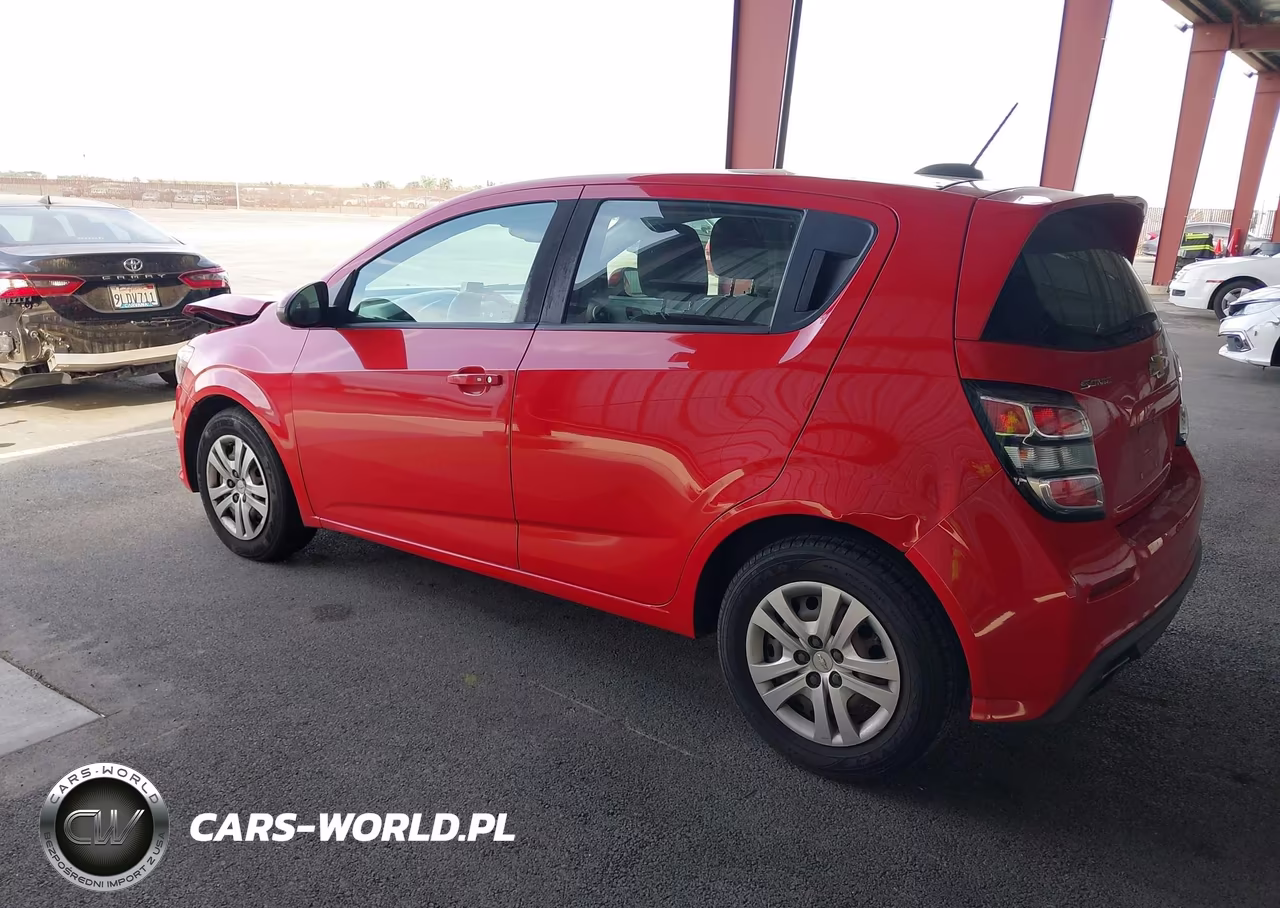 2020 Chevrolet Sonic Fwd 1Fl 5-Door VIN:1G1JG6SBXL4124056 - 3
