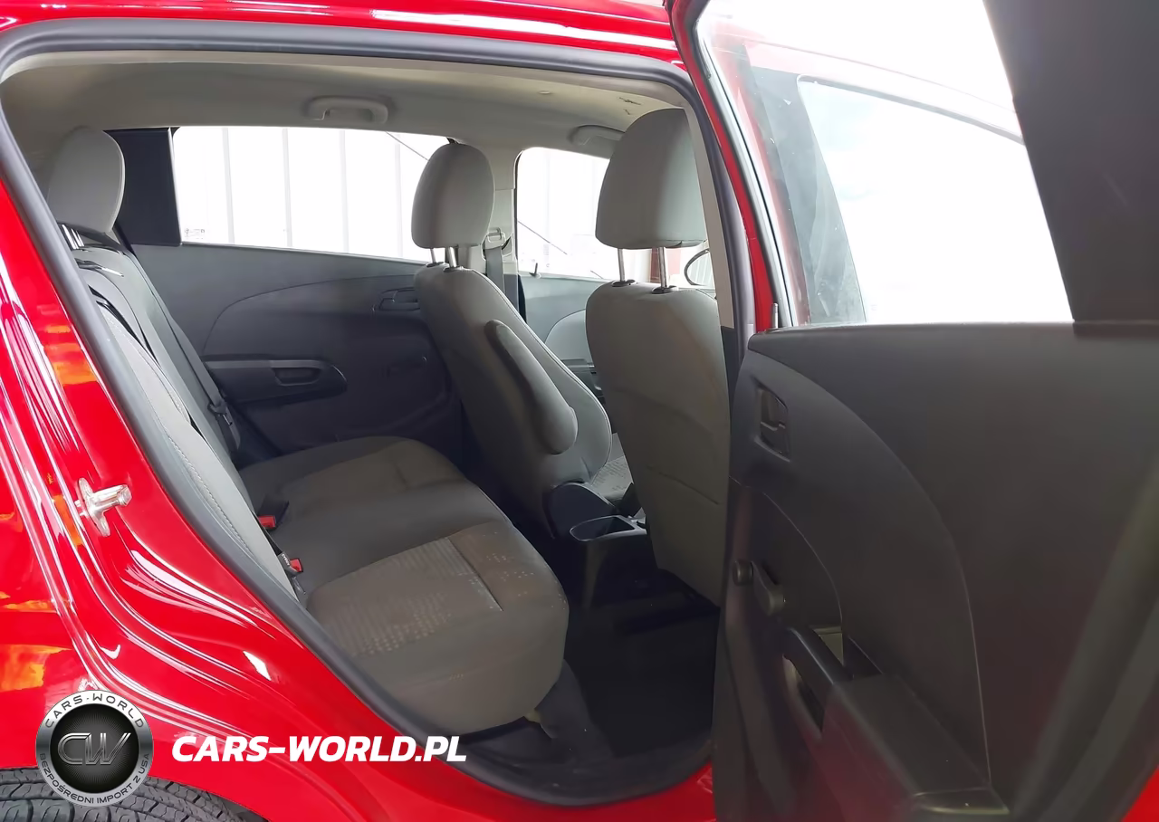 2020 Chevrolet Sonic Fwd 1Fl 5-Door VIN:1G1JG6SBXL4124056 - 8