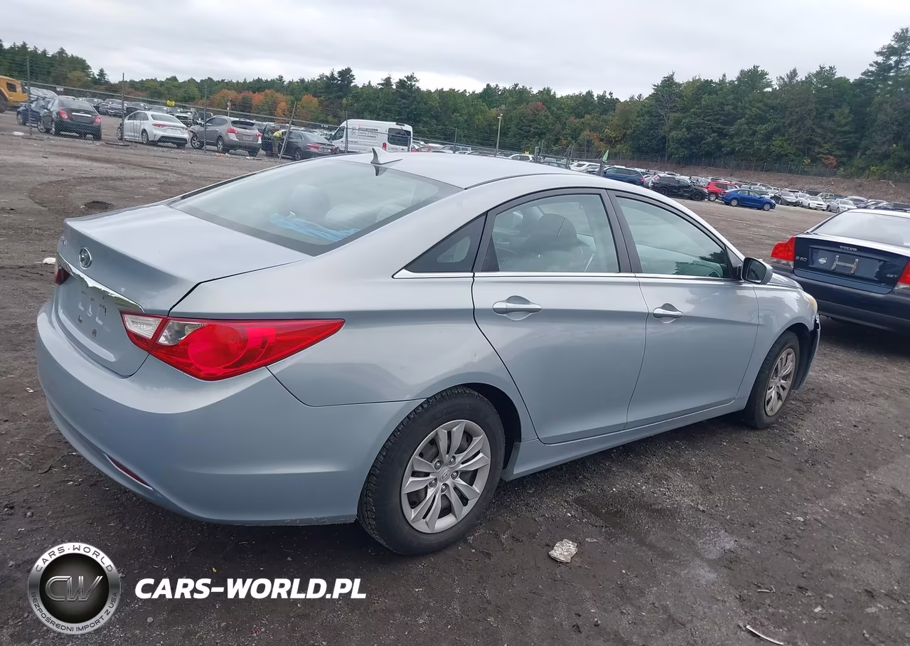 2011 Hyundai Sonata Gls VIN:5NPEB4AC5BH161319 - 4