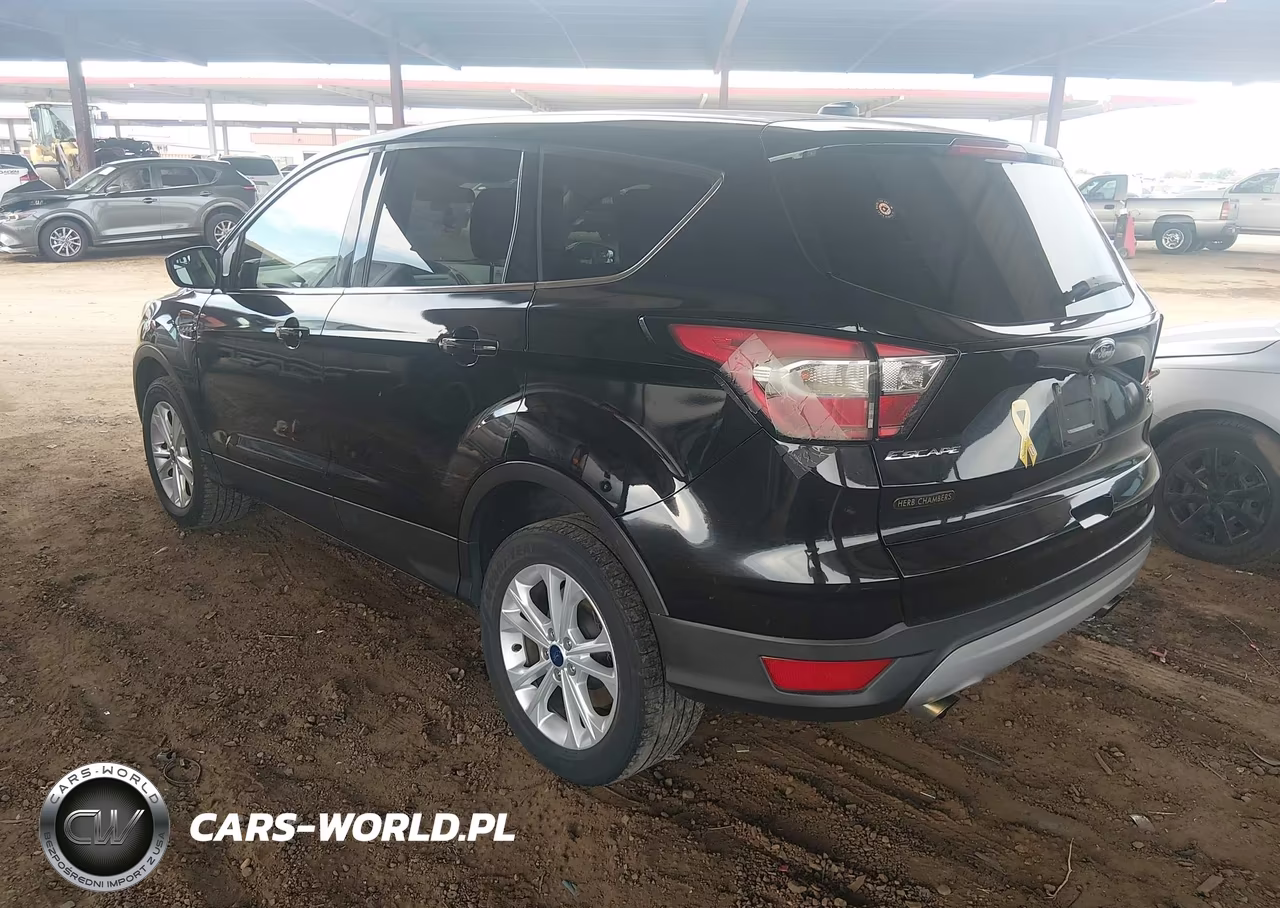 2017 Ford Escape Se VIN:1FMCU9GD9HUE41625 - 3
