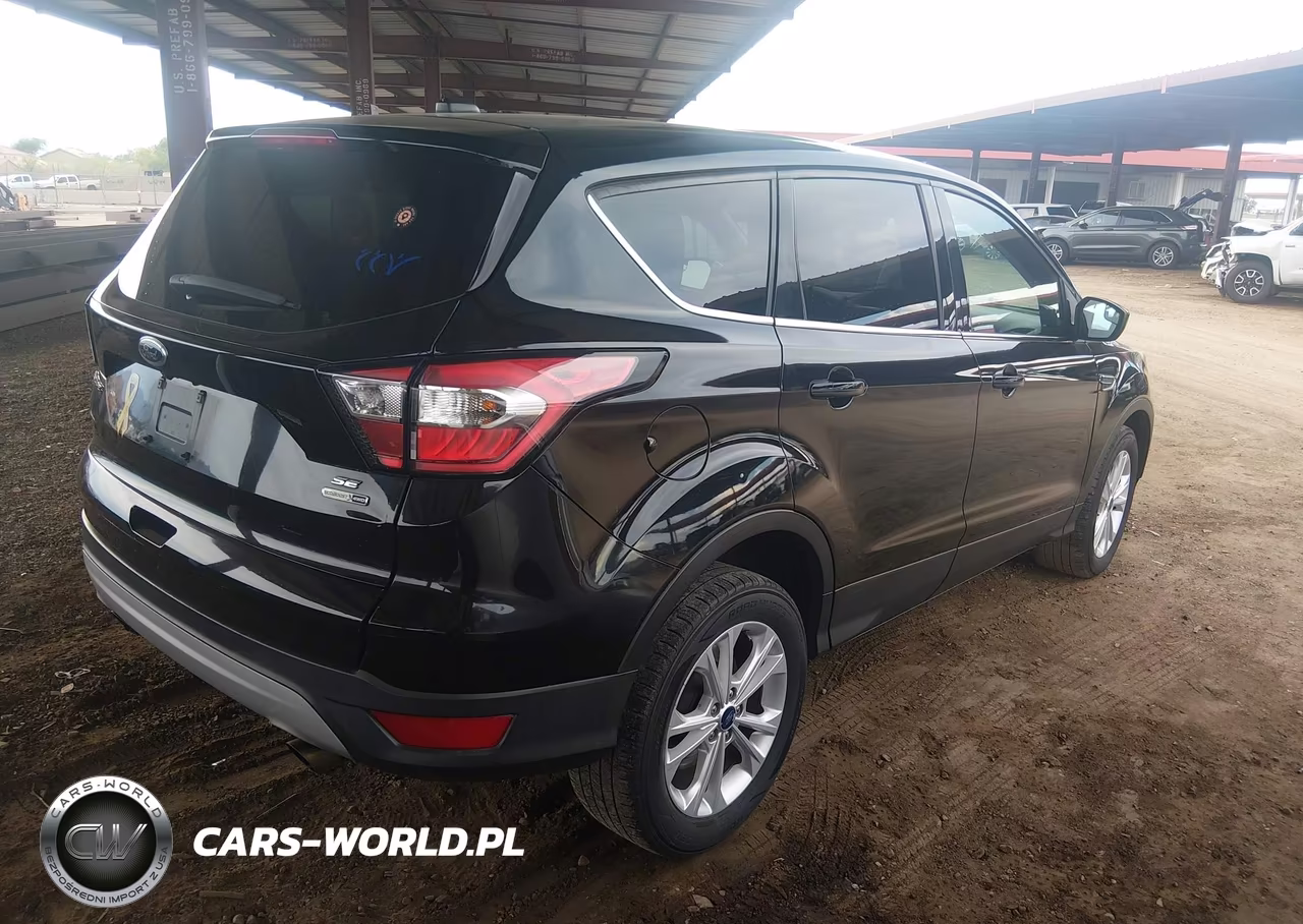 2017 Ford Escape Se VIN:1FMCU9GD9HUE41625 - 4