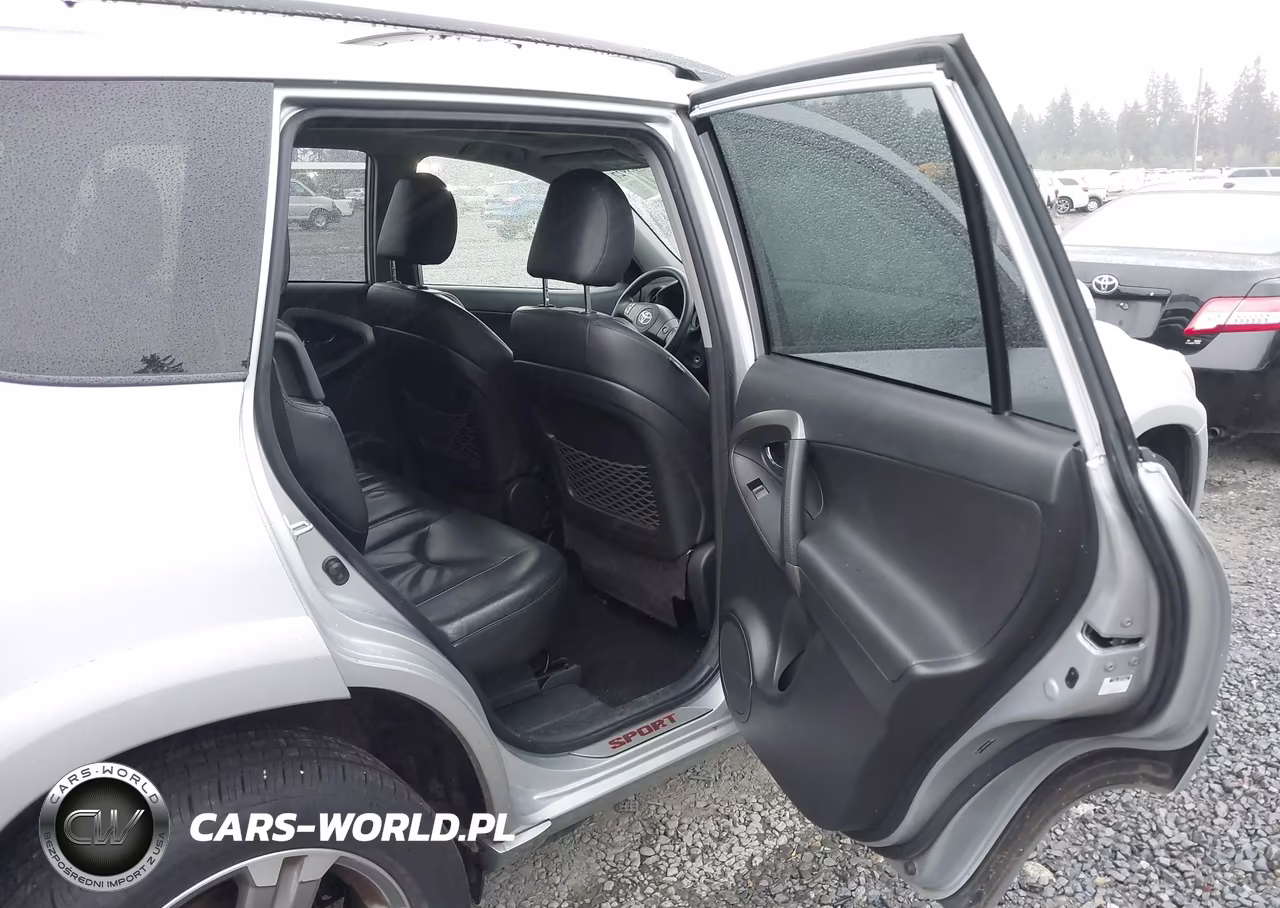 2011 Toyota Rav4 Sport V6 VIN:JTMRK4DV8B5104675 - 8