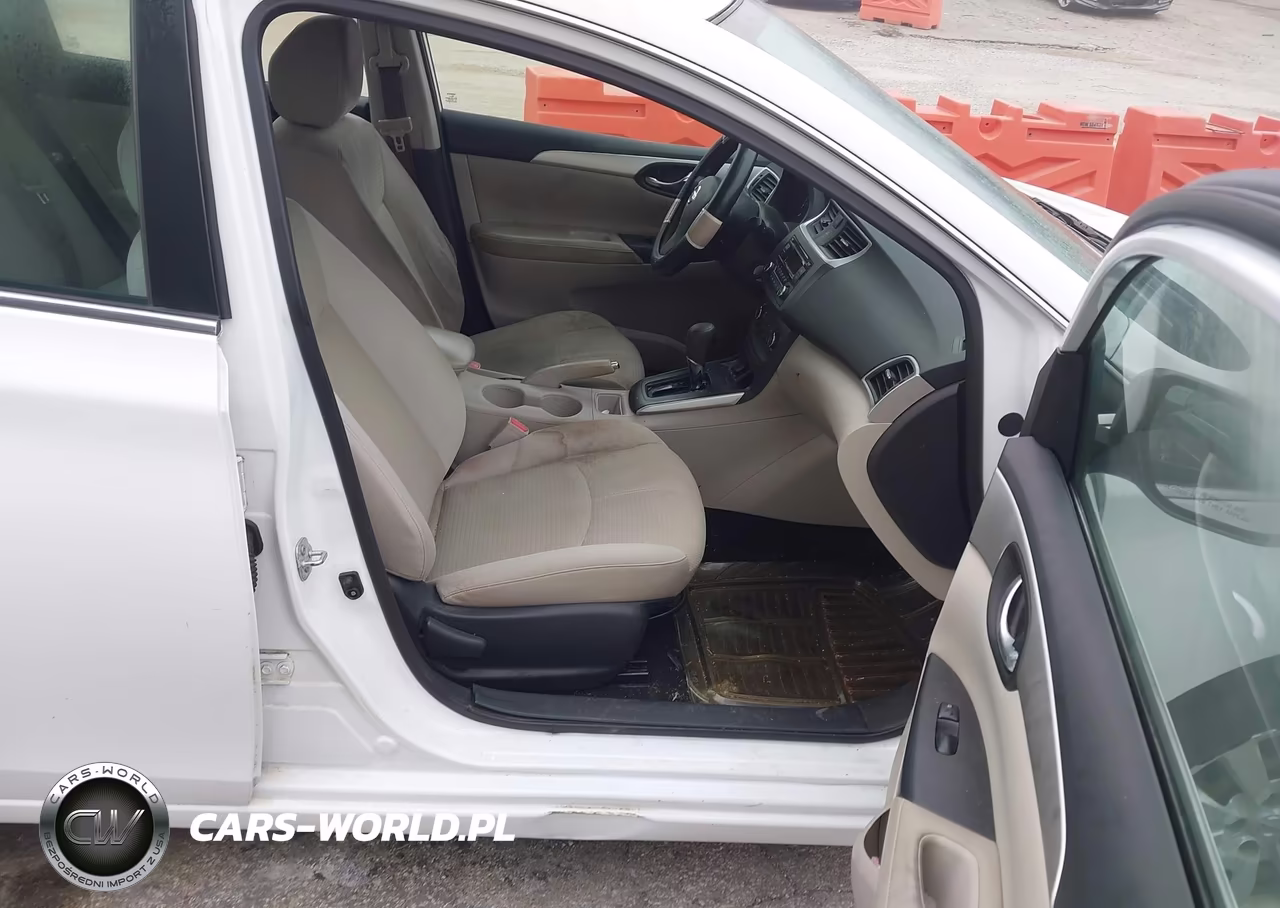 2017 Nissan Sentra S VIN:3N1AB7AP1HL636673 - 5
