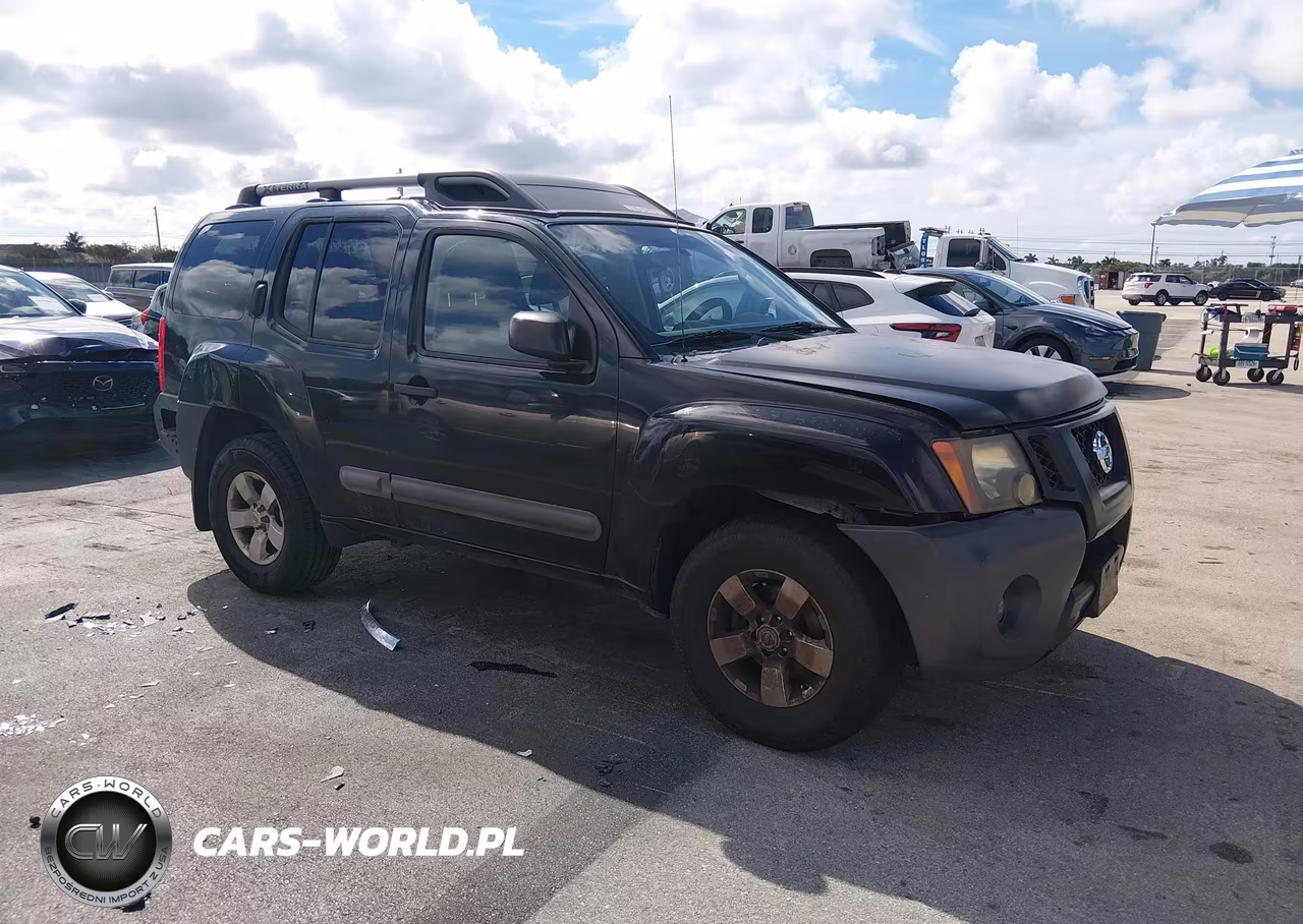 2013 Nissan Xterra S
