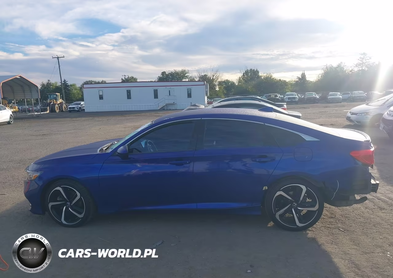 2018 Honda Accord Sport VIN:1HGCV1F31JA193861 - 14