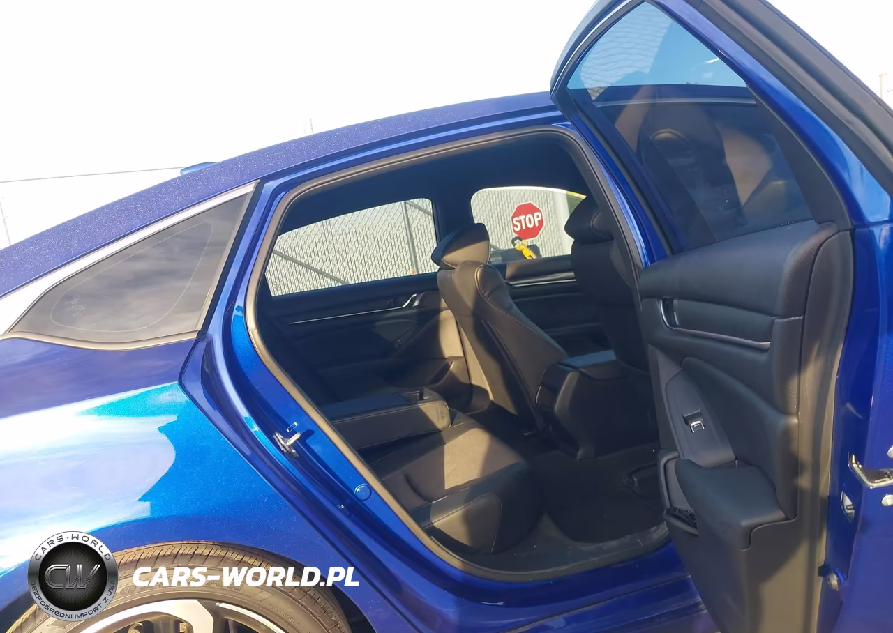 2018 Honda Accord Sport VIN:1HGCV1F31JA193861 - 8