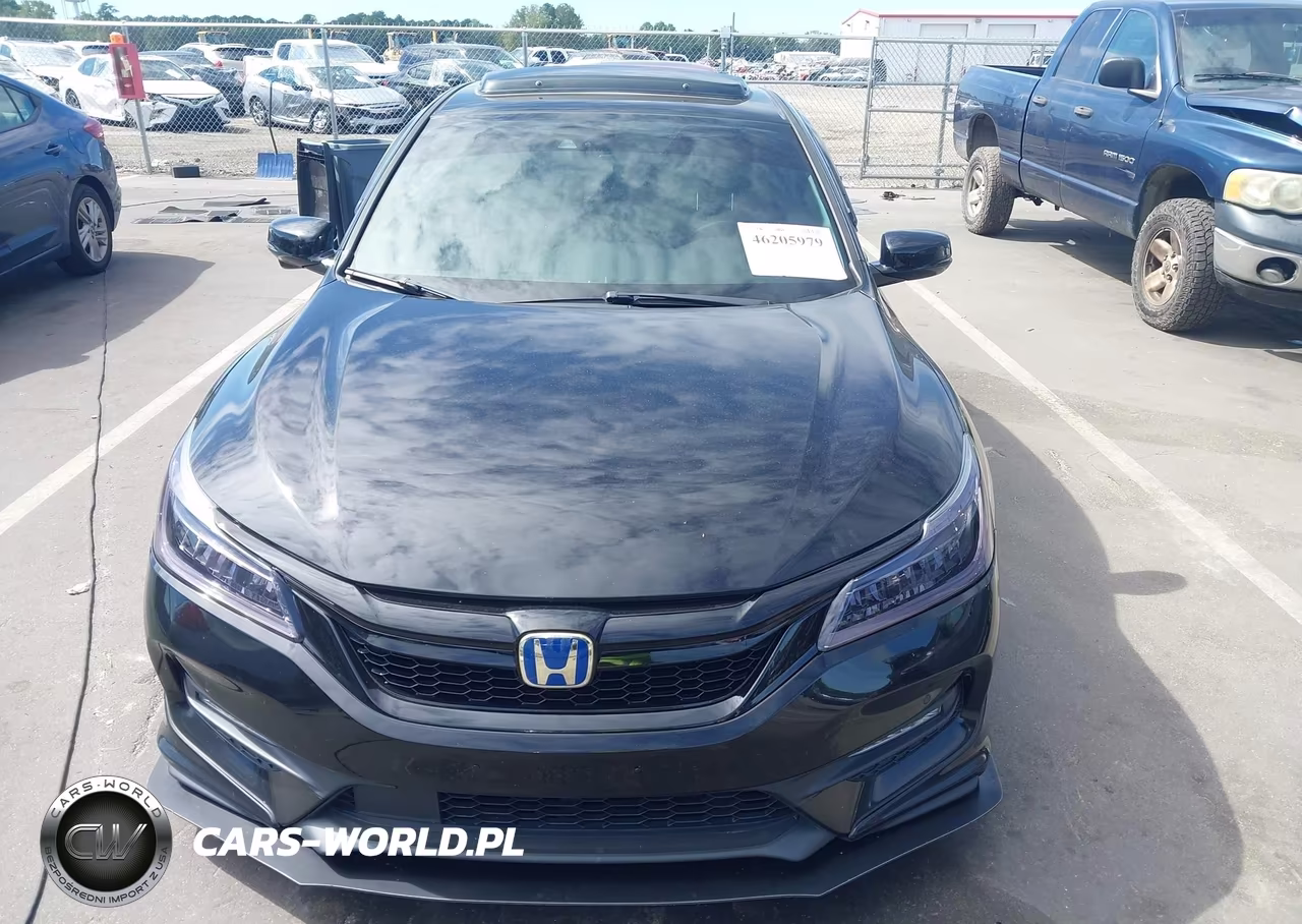 2017 Honda Accord Touring V6 VIN:1HGCR3F94HA039532 - 12