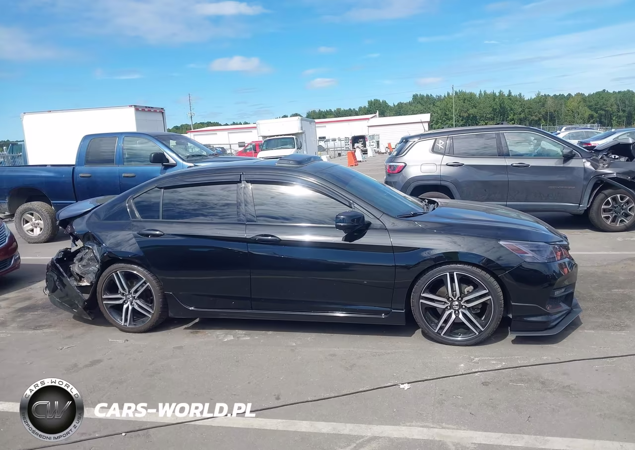 2017 Honda Accord Touring V6 VIN:1HGCR3F94HA039532 - 13