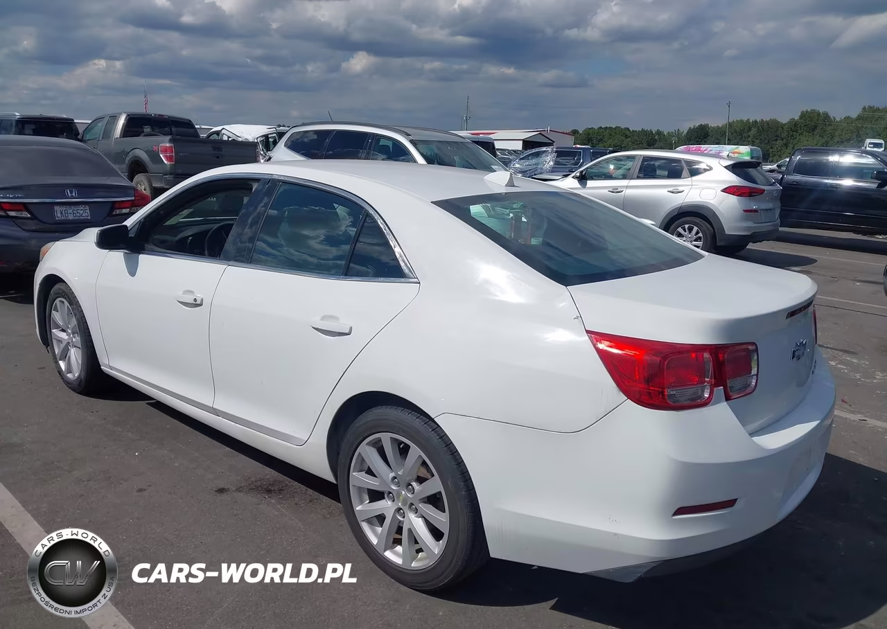 2013 Chevrolet Malibu 2Lt VIN:1G11E5SAXDF325923 - 3