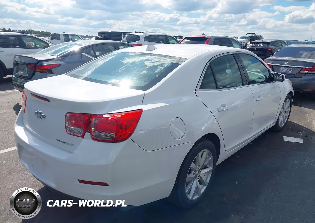 2013 Chevrolet Malibu 2Lt VIN:1G11E5SAXDF325923 - 4