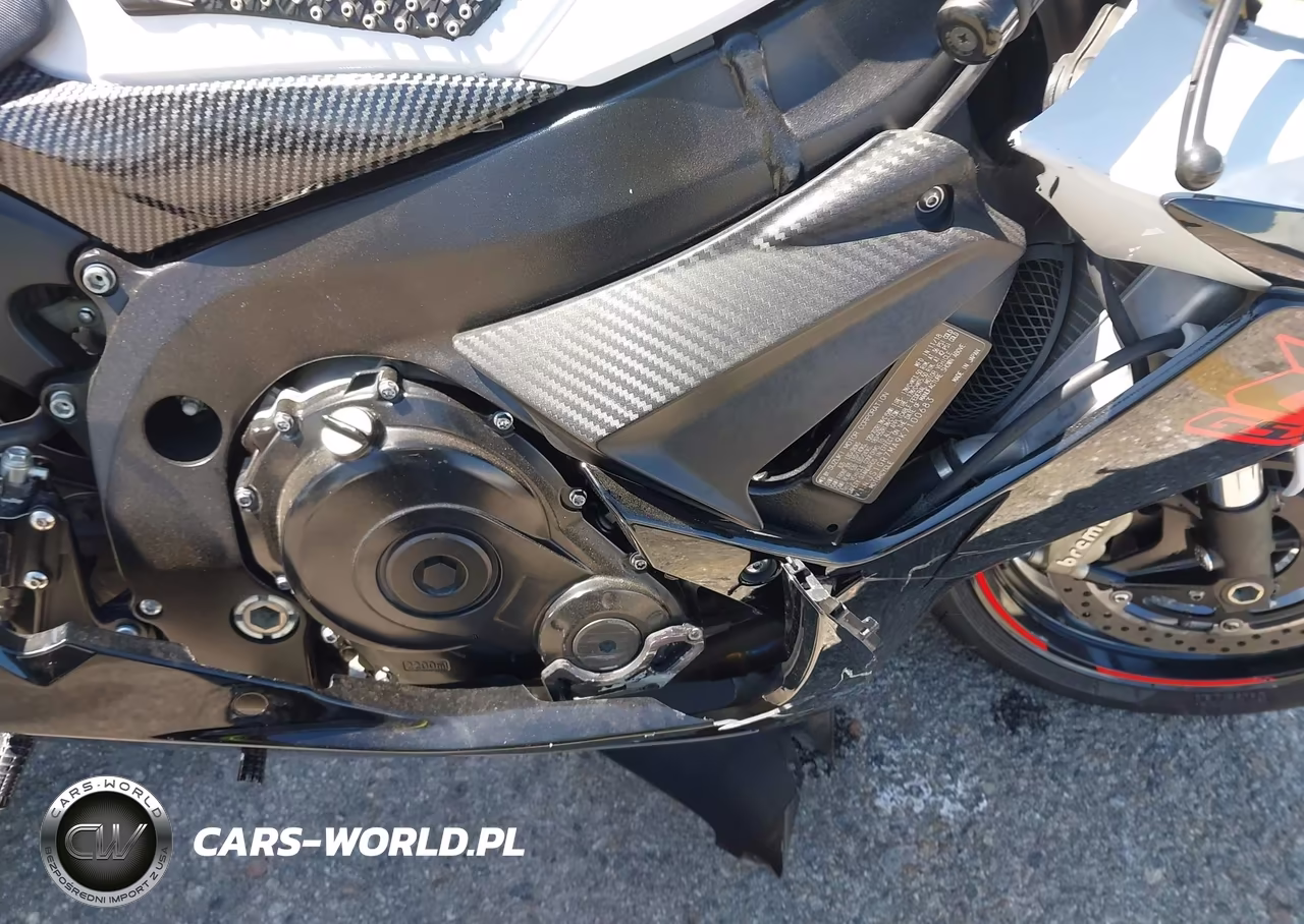 2019 Suzuki Gsx-R750 VIN:JS1GR7MA9K7100683 - 8