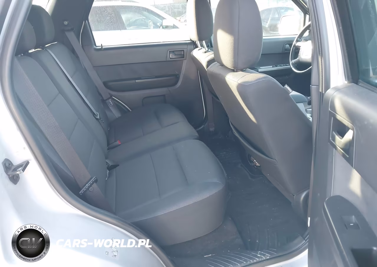 2010 Ford Escape Xlt VIN:1FMCU9D71AKC93812 - 8