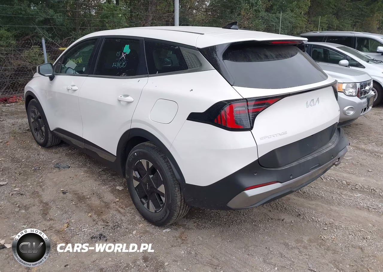 2027 Kia Sportage VIN:KNDPU3DG7V7425029 - 3