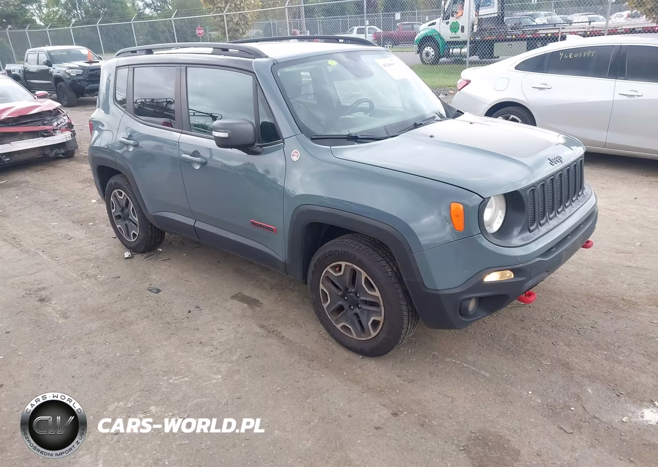 2017 Jeep Renegade Trailhawk 4X4