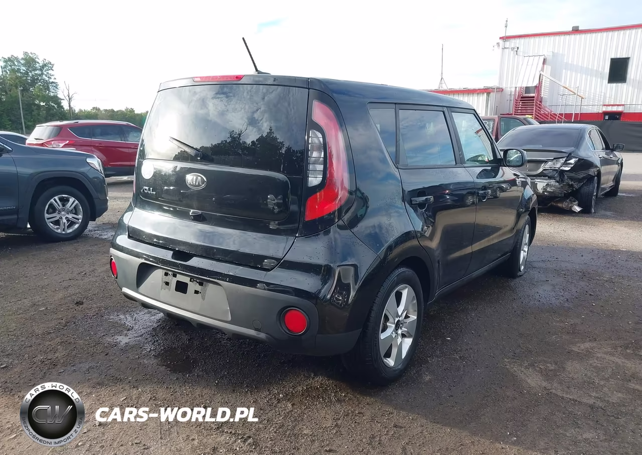 2018 Kia Soul ! VIN:KNDJN2A23J7524124 - 4