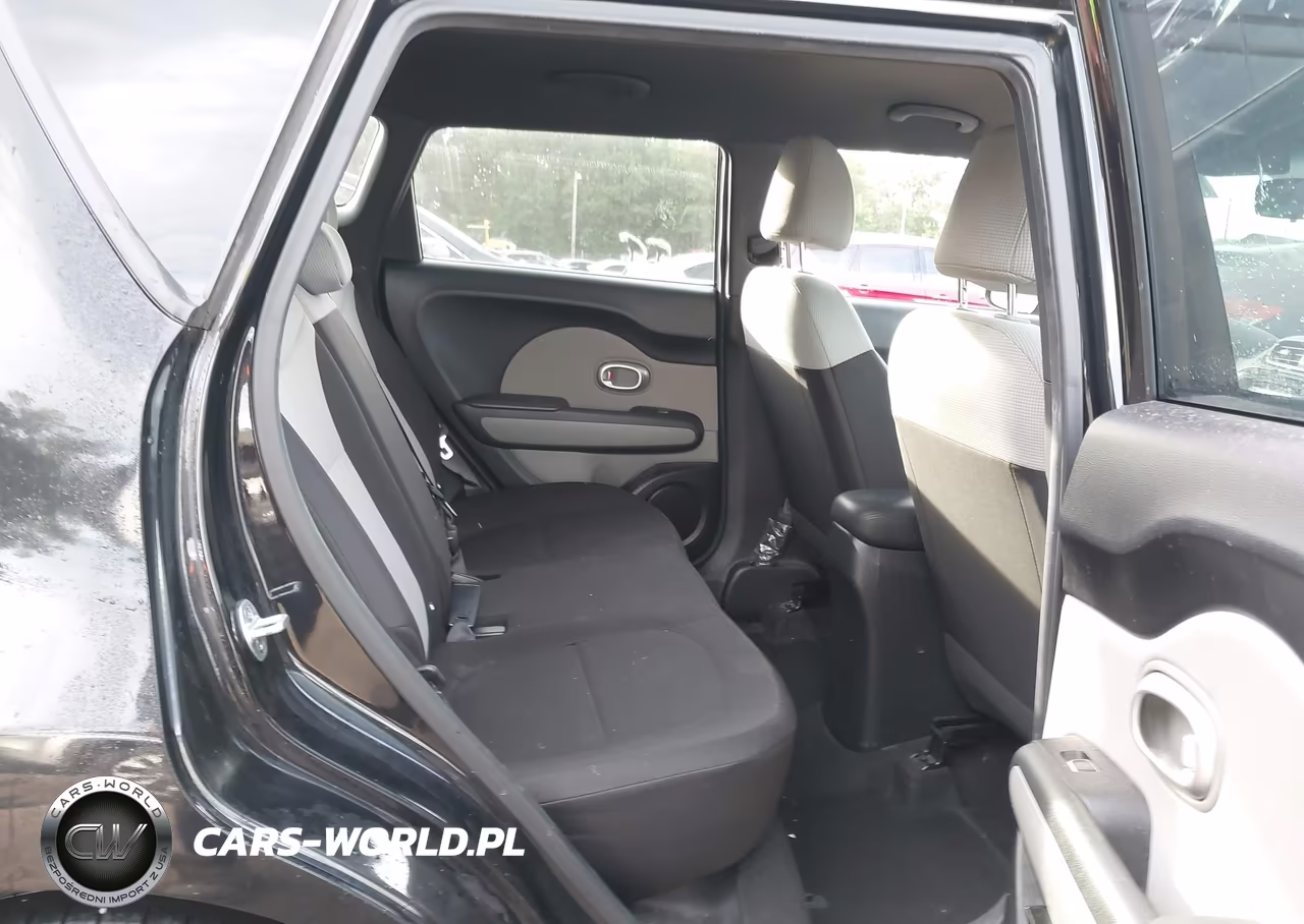2018 Kia Soul ! VIN:KNDJN2A23J7524124 - 8