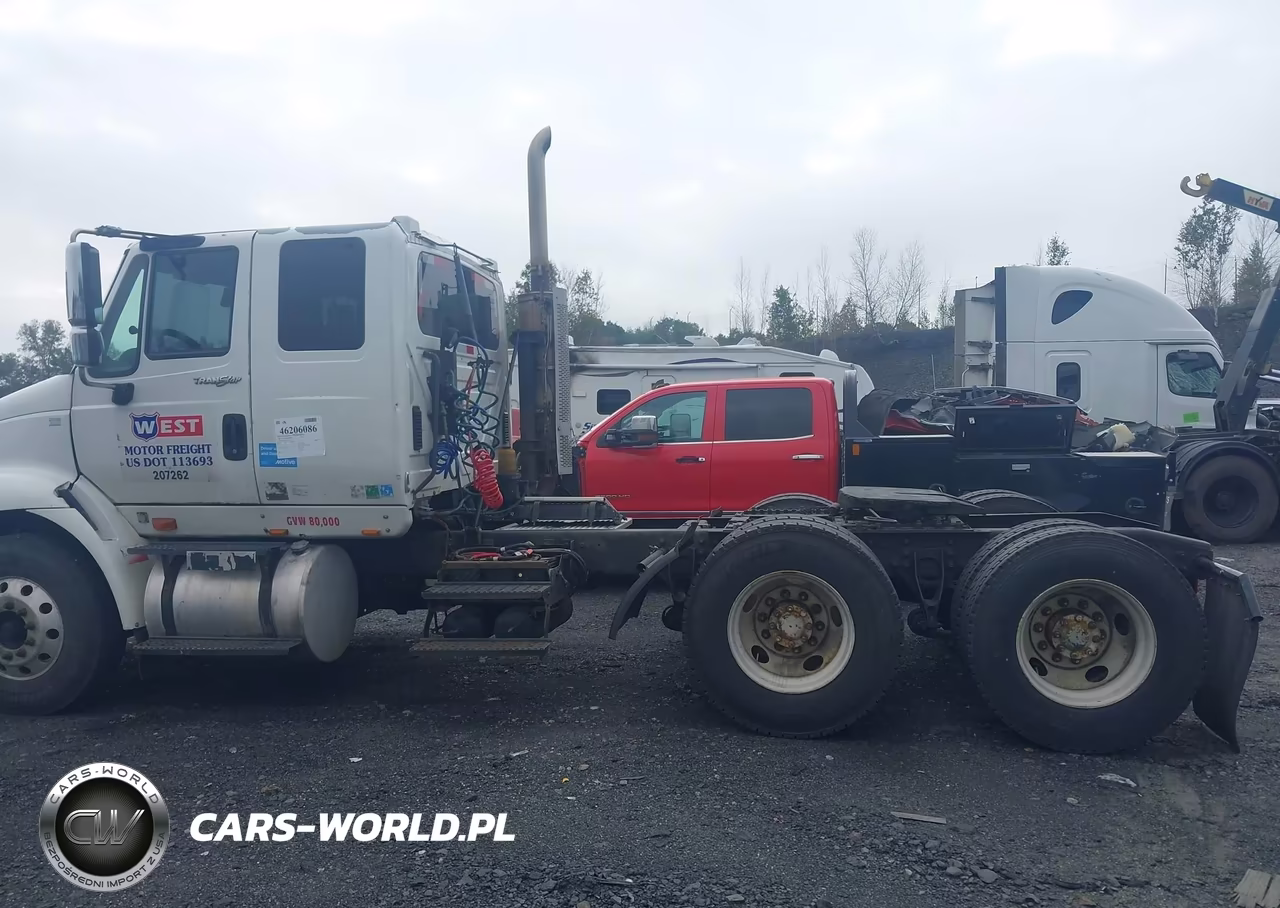 2008 International 8000 8600 VIN:1HSHXAHR58J635929 - 16