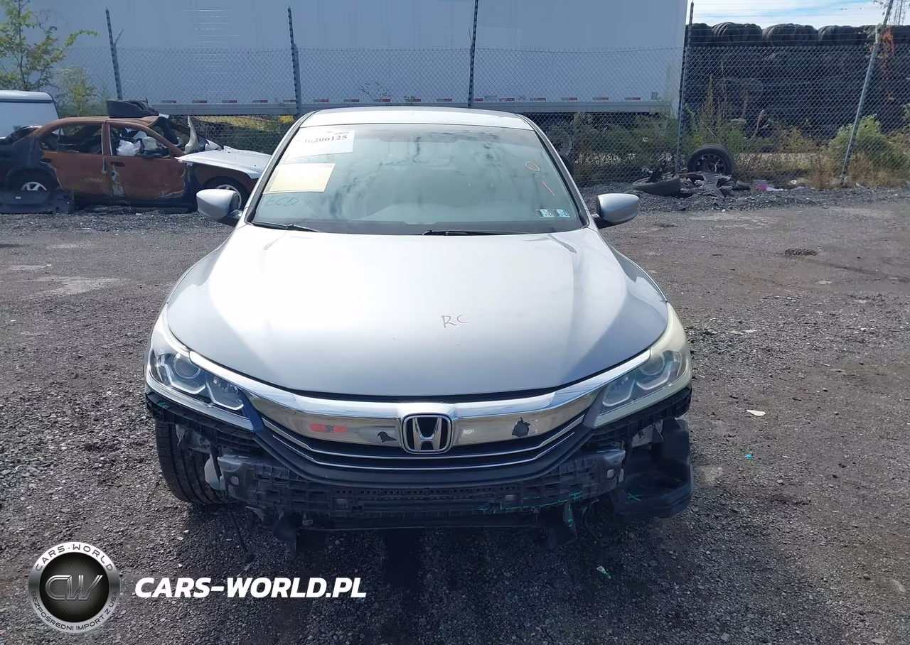 2017 Honda Accord Sport VIN:1HGCR2F53HA010367 - 12