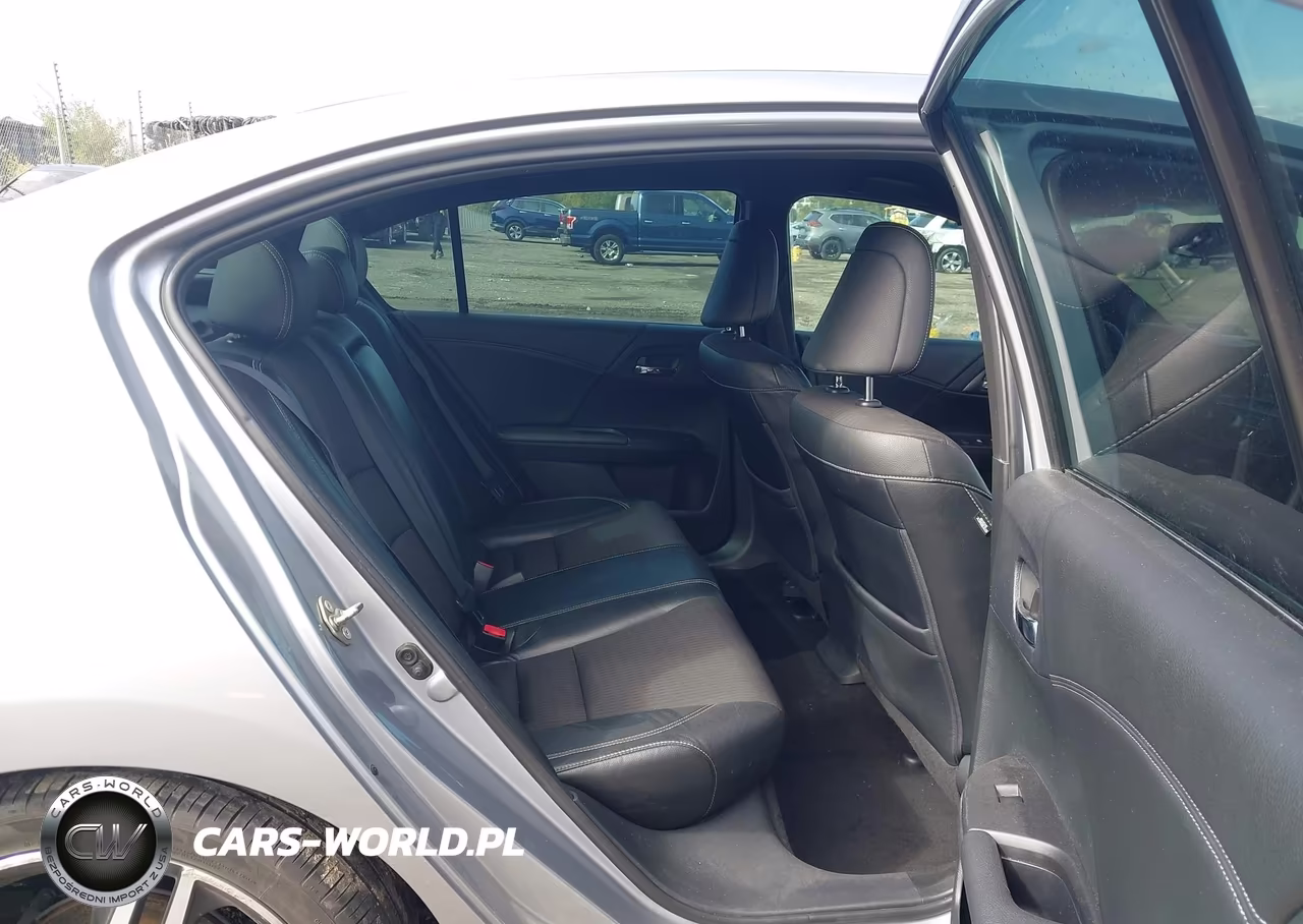 2017 Honda Accord Sport VIN:1HGCR2F53HA010367 - 8