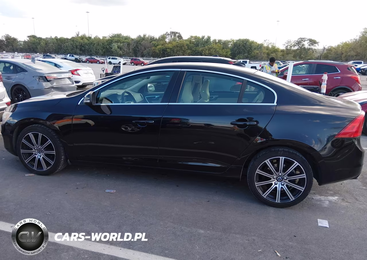 2018 Volvo S60 Inscription T5 VIN:LYV402HK2JB172361 - 14