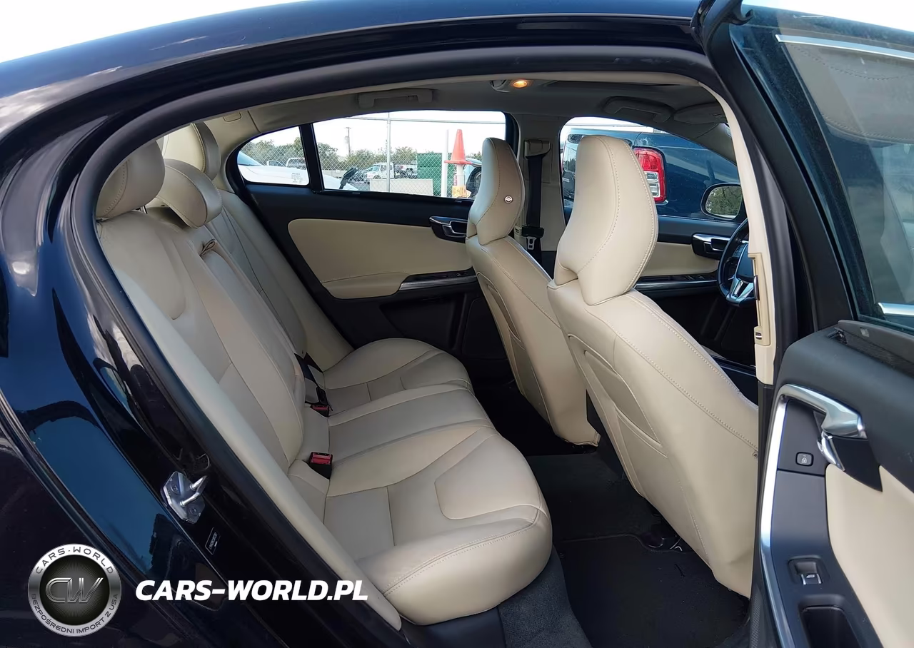 2018 Volvo S60 Inscription T5 VIN:LYV402HK2JB172361 - 8