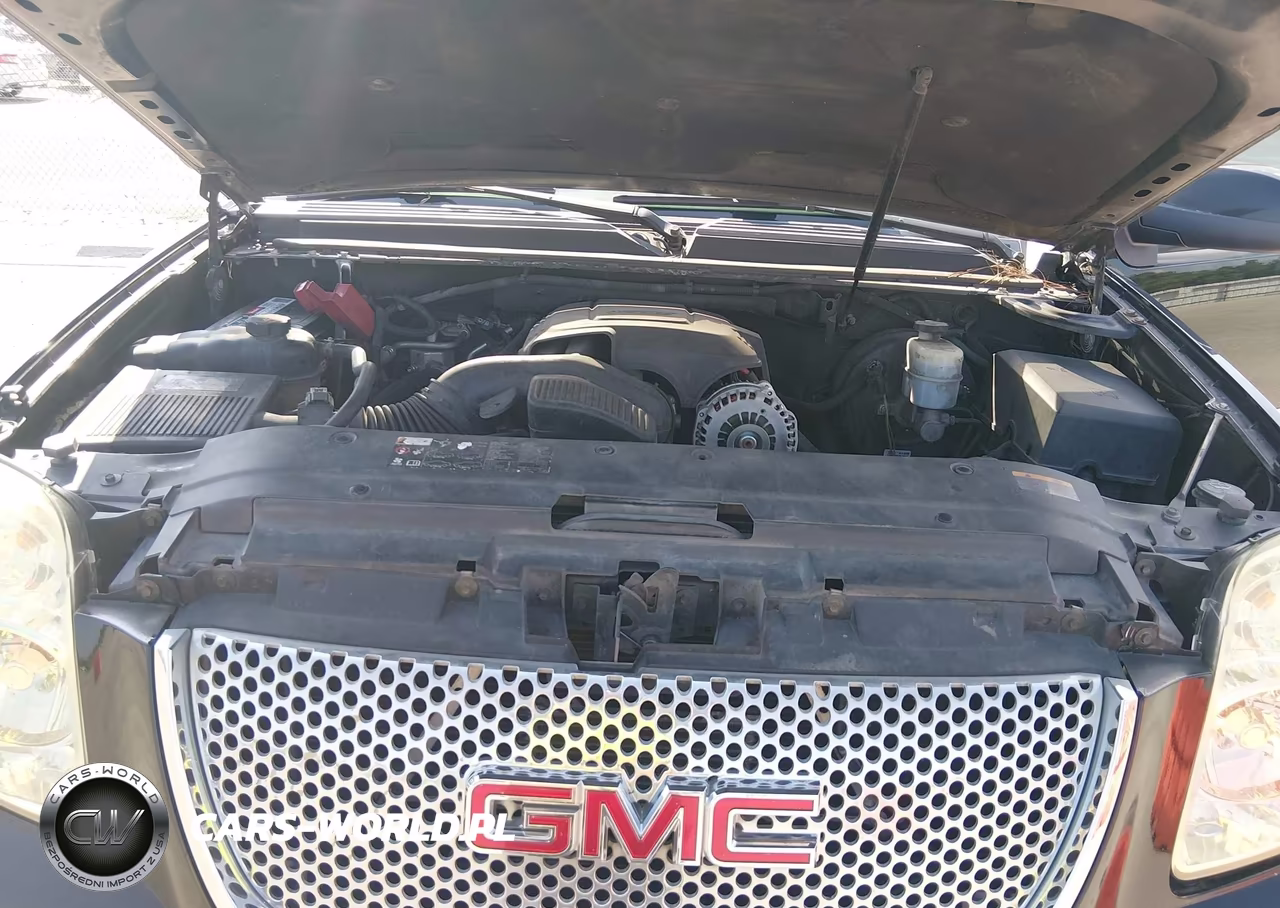 2011 GMC Yukon Denali VIN:1GKS2EEF1BR400813 - 10