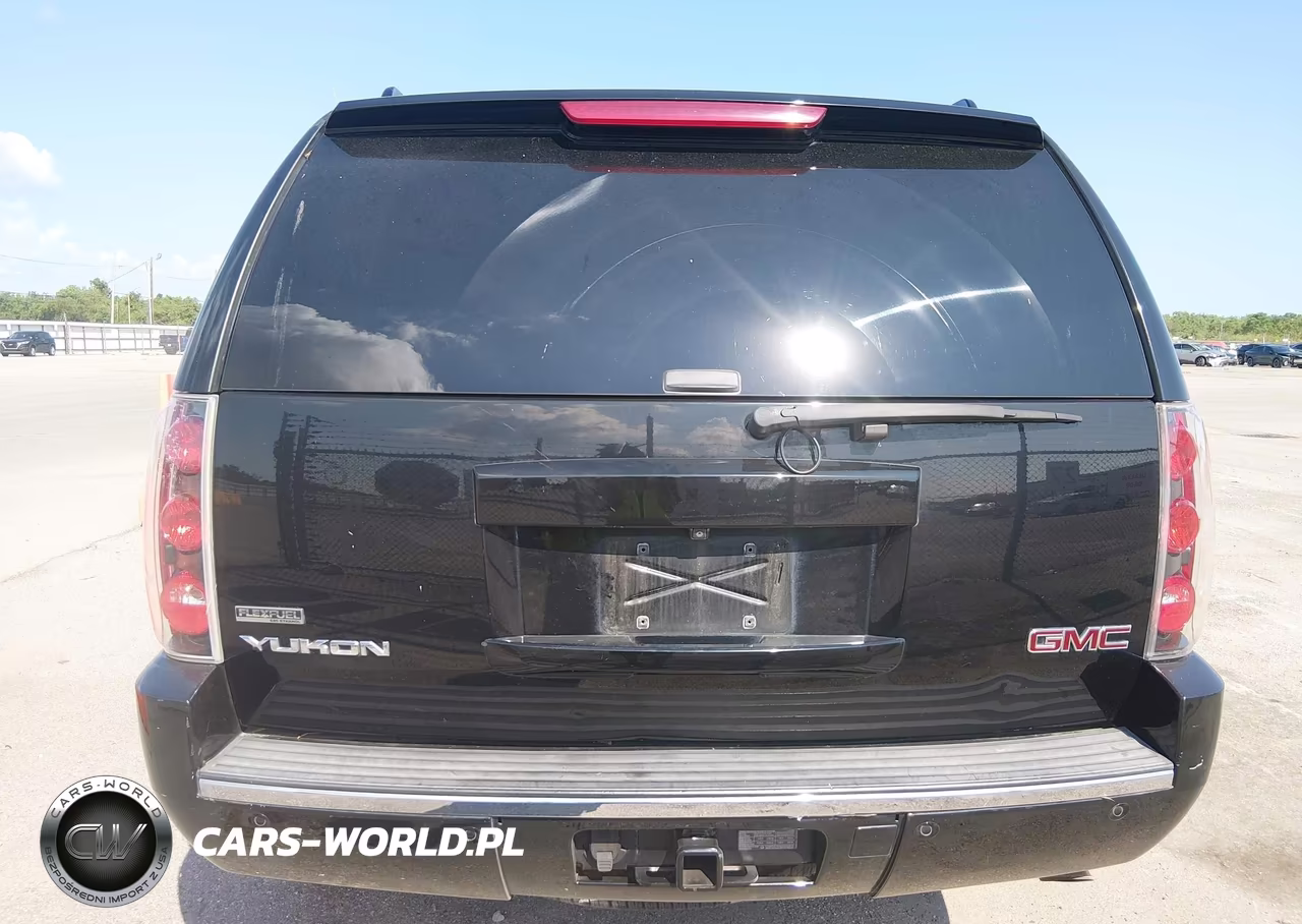 2011 GMC Yukon Denali VIN:1GKS2EEF1BR400813 - 16