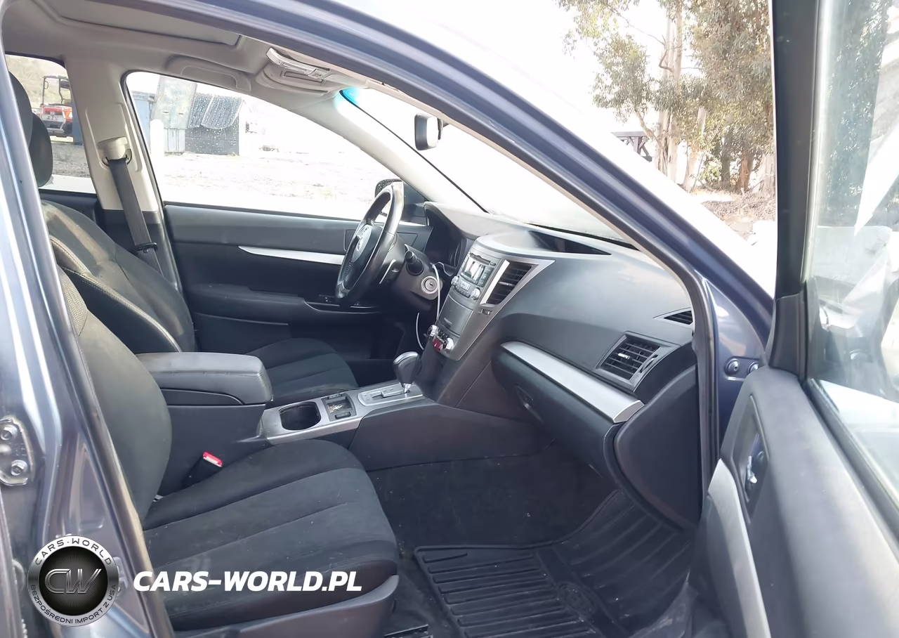 2013 Subaru Outback 2.5I Premium VIN:4S4BRCGC3D3261171 - 5