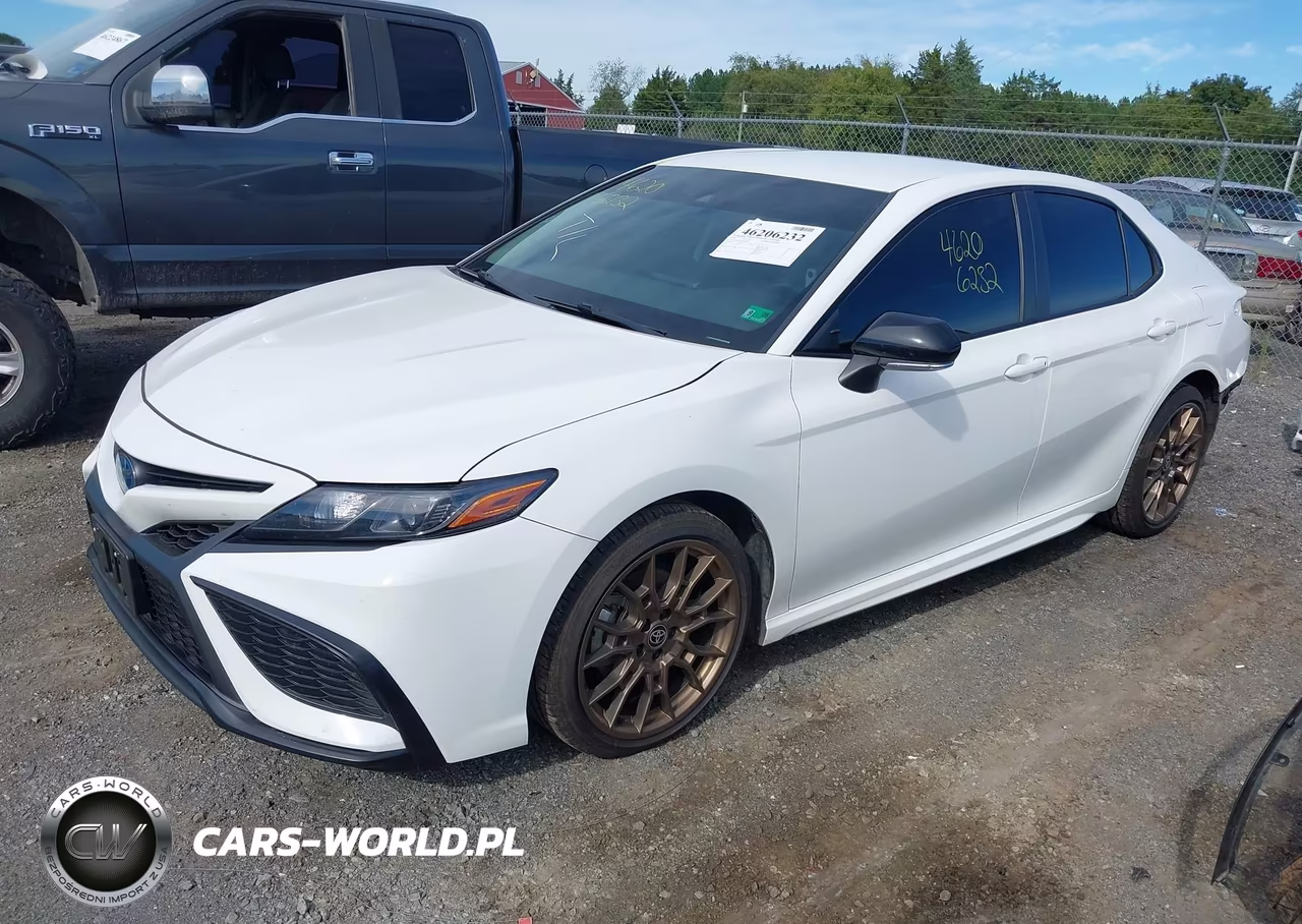 2024 Toyota Camry Hybrid Se Nightshade VIN:4T1G31AK2RU060133 - 2