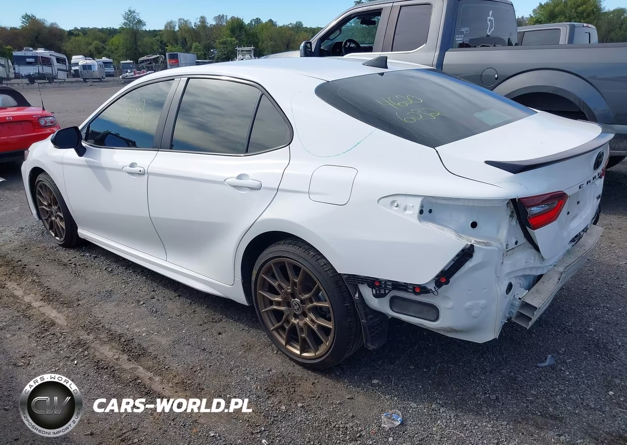 2024 Toyota Camry Hybrid Se Nightshade VIN:4T1G31AK2RU060133 - 3
