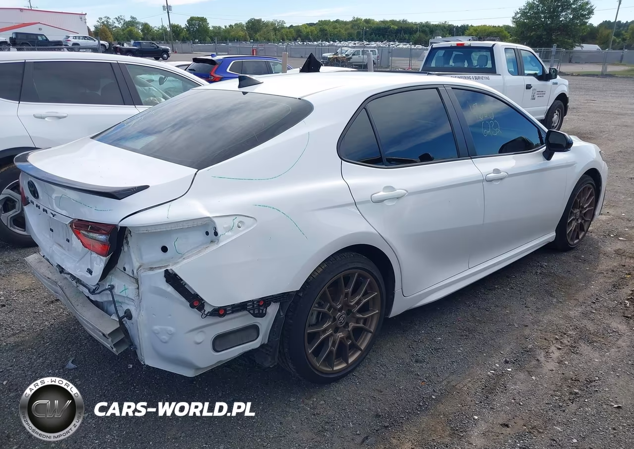 2024 Toyota Camry Hybrid Se Nightshade VIN:4T1G31AK2RU060133 - 4