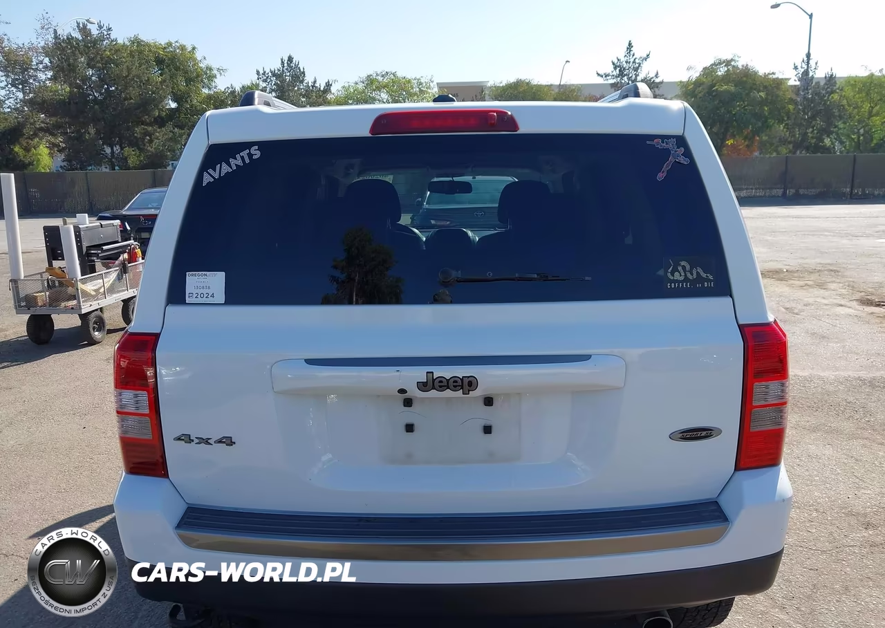2016 Jeep Patriot Sport Se VIN:1C4NJRBB0GD597644 - 16