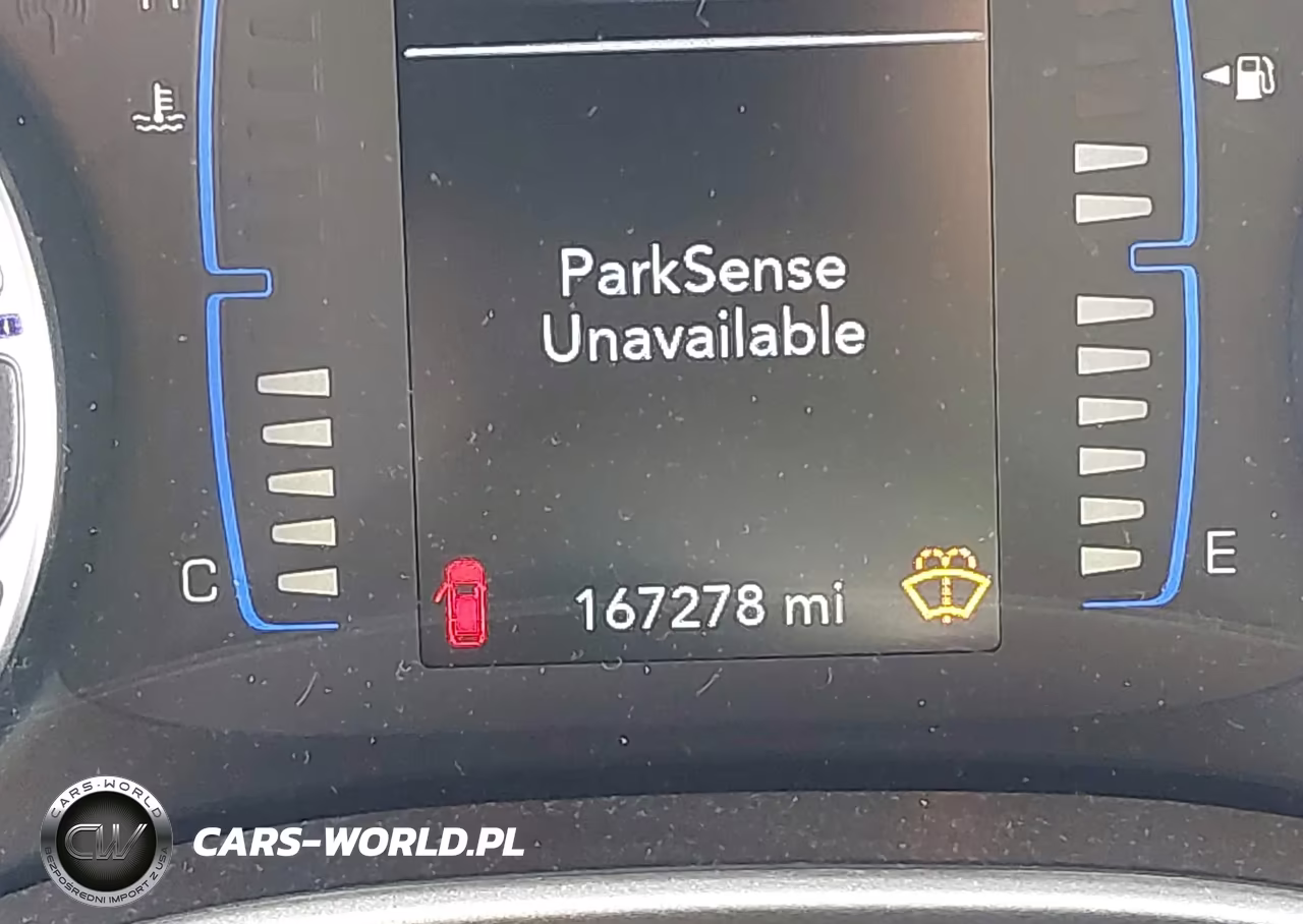 2018 Chrysler Pacifica Touring L VIN:2C4RC1BG9JR270897 - 15