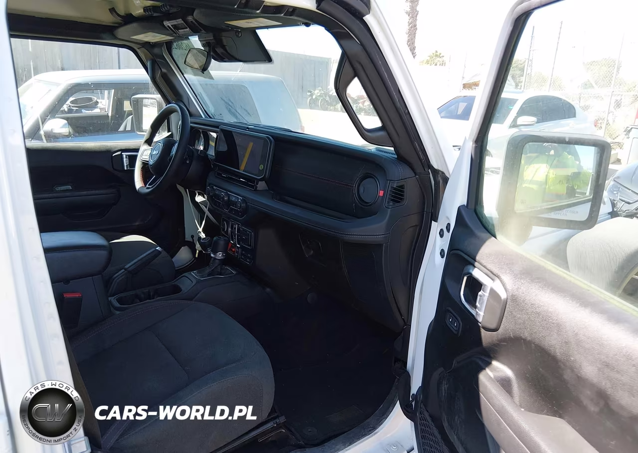 2025 Jeep Wrangler Rubicon VIN:1C4PJXFN2SW527397 - 5