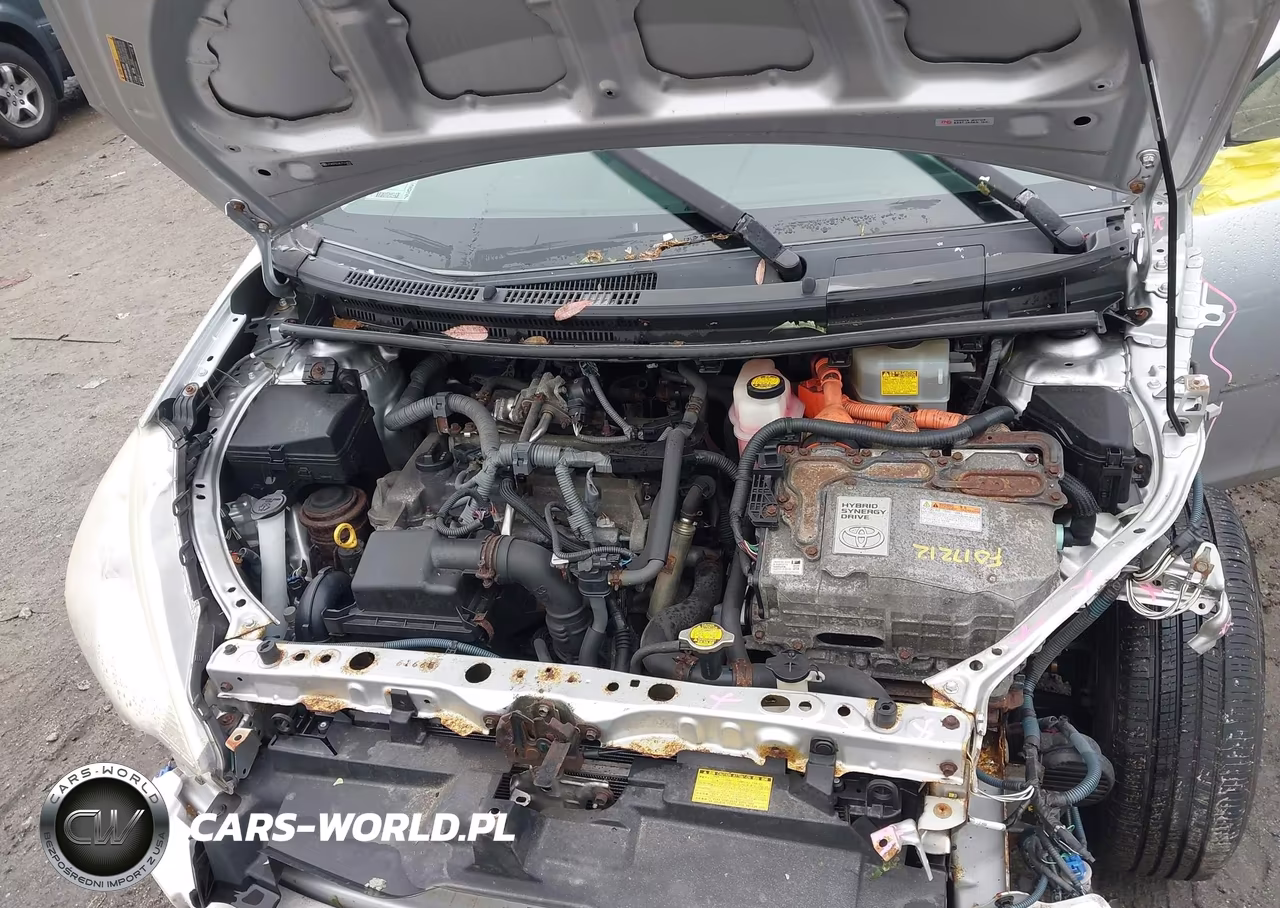 2012 Toyota Prius C One VIN:JTDKDTB34C1516835 - 10